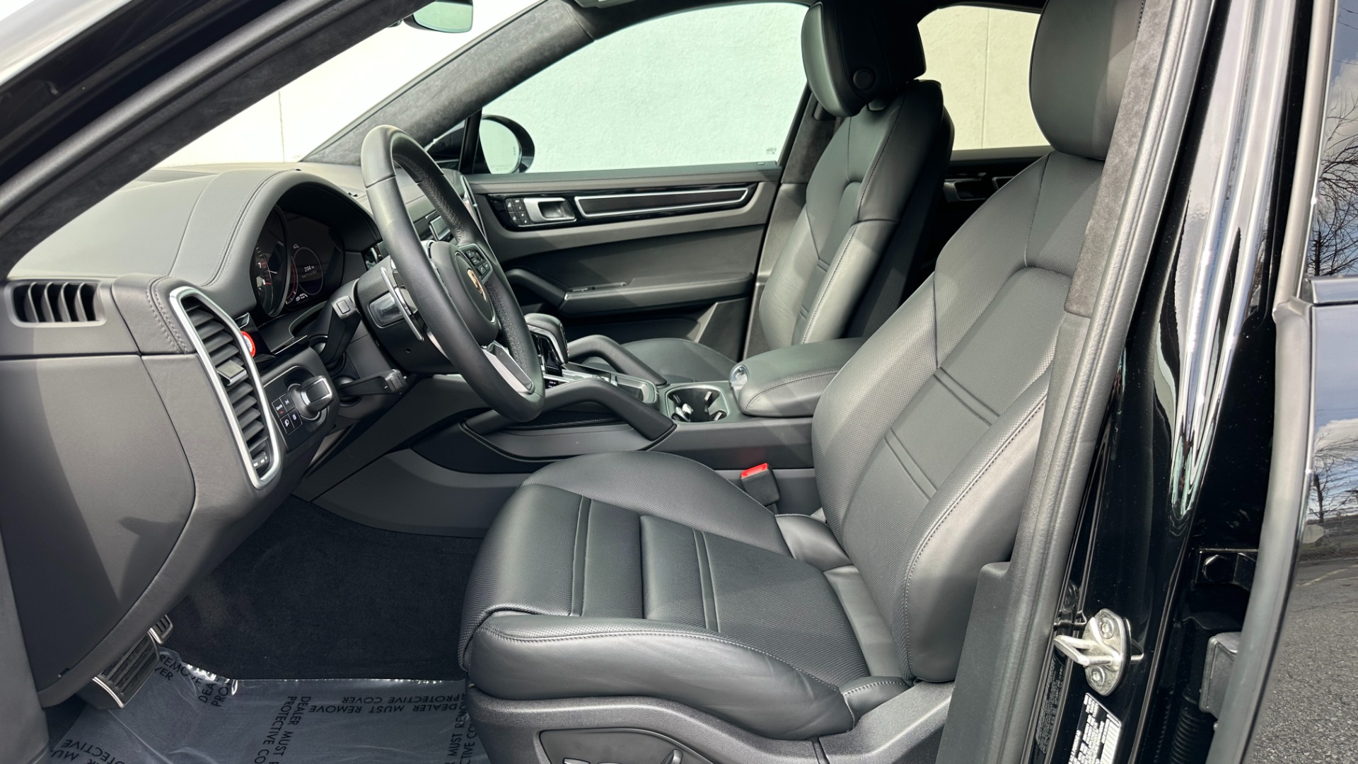 Used 2022 Porsche Cayenne GTS / COUPE / PAINT PROTECTION / PREMIUM PACKAGE PLUS for sale Sold at Formula Imports in Charlotte NC 28227 12