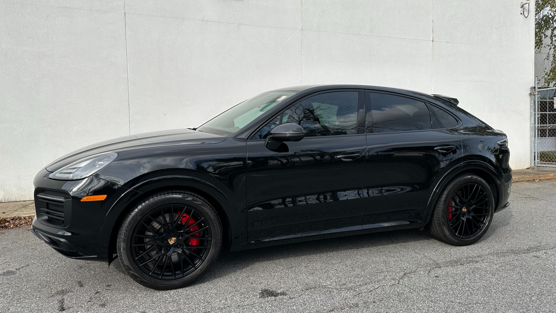 Used 2022 Porsche Cayenne GTS / COUPE / PAINT PROTECTION / PREMIUM PACKAGE PLUS for sale Sold at Formula Imports in Charlotte NC 28227 2