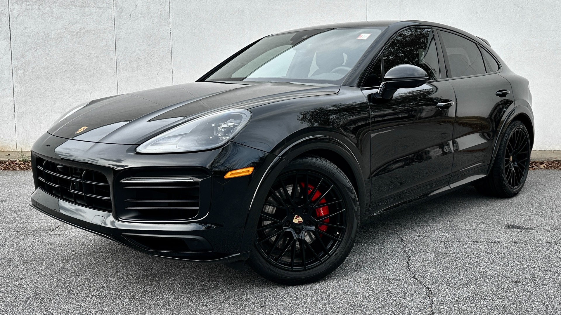 Used 2022 Porsche Cayenne GTS / COUPE / PAINT PROTECTION / PREMIUM PACKAGE PLUS for sale Sold at Formula Imports in Charlotte NC 28227 1
