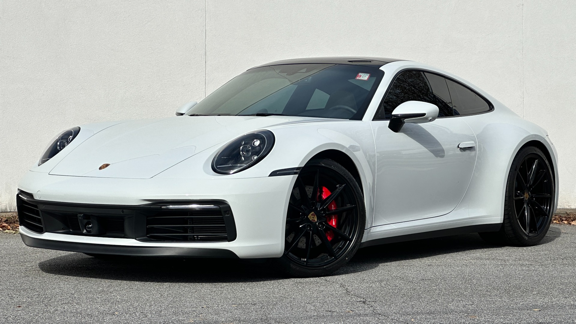 Used 2021 Porsche 911 CARRERA S / PREMIUM PACKAGE / FRONT AXLE LIFT / GLOSS BLACKOUT / INNODRIVE for sale $155,995 at Formula Imports in Charlotte NC 28227 1