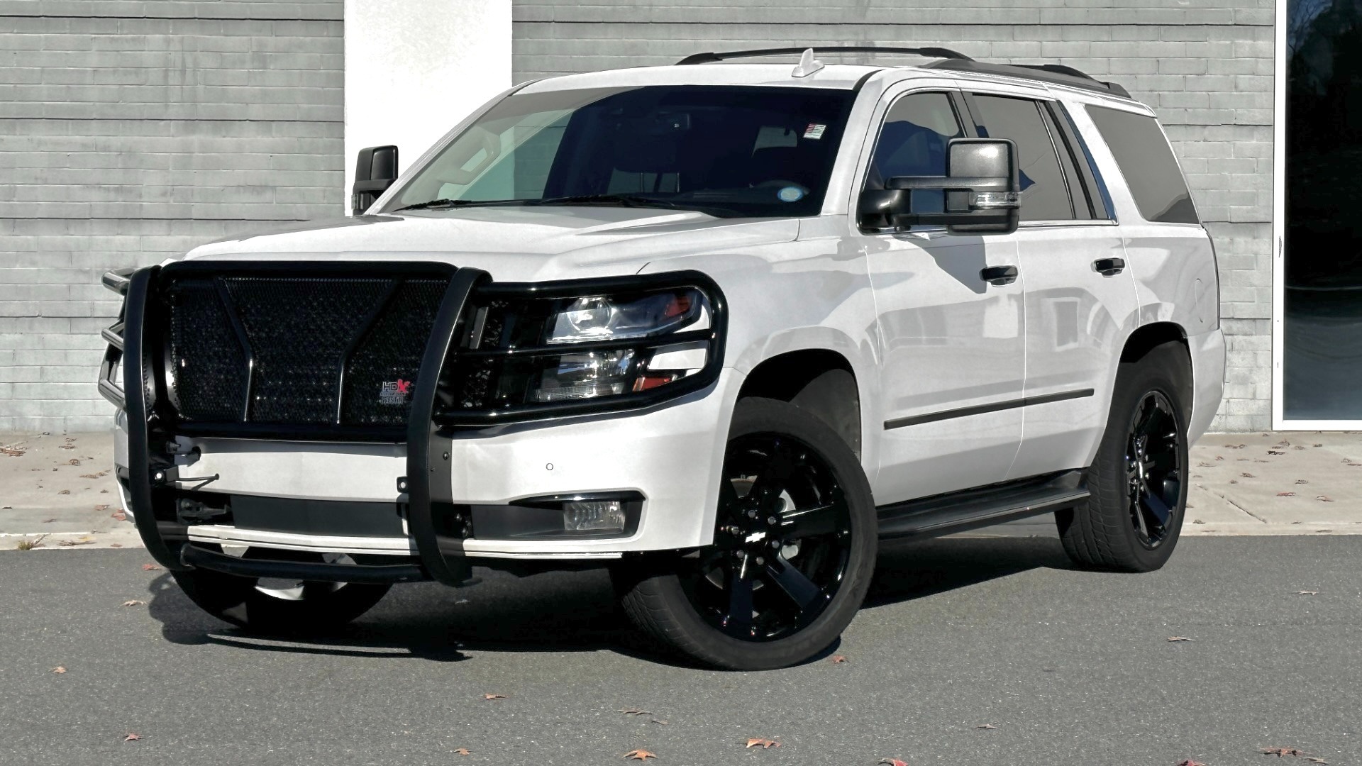 Used 2017 Chevrolet Tahoe PREMIER / LEATHER / DVD / 3RD ROW / NAVIGATION for sale $34,595 at Formula Imports in Charlotte NC 28227 2