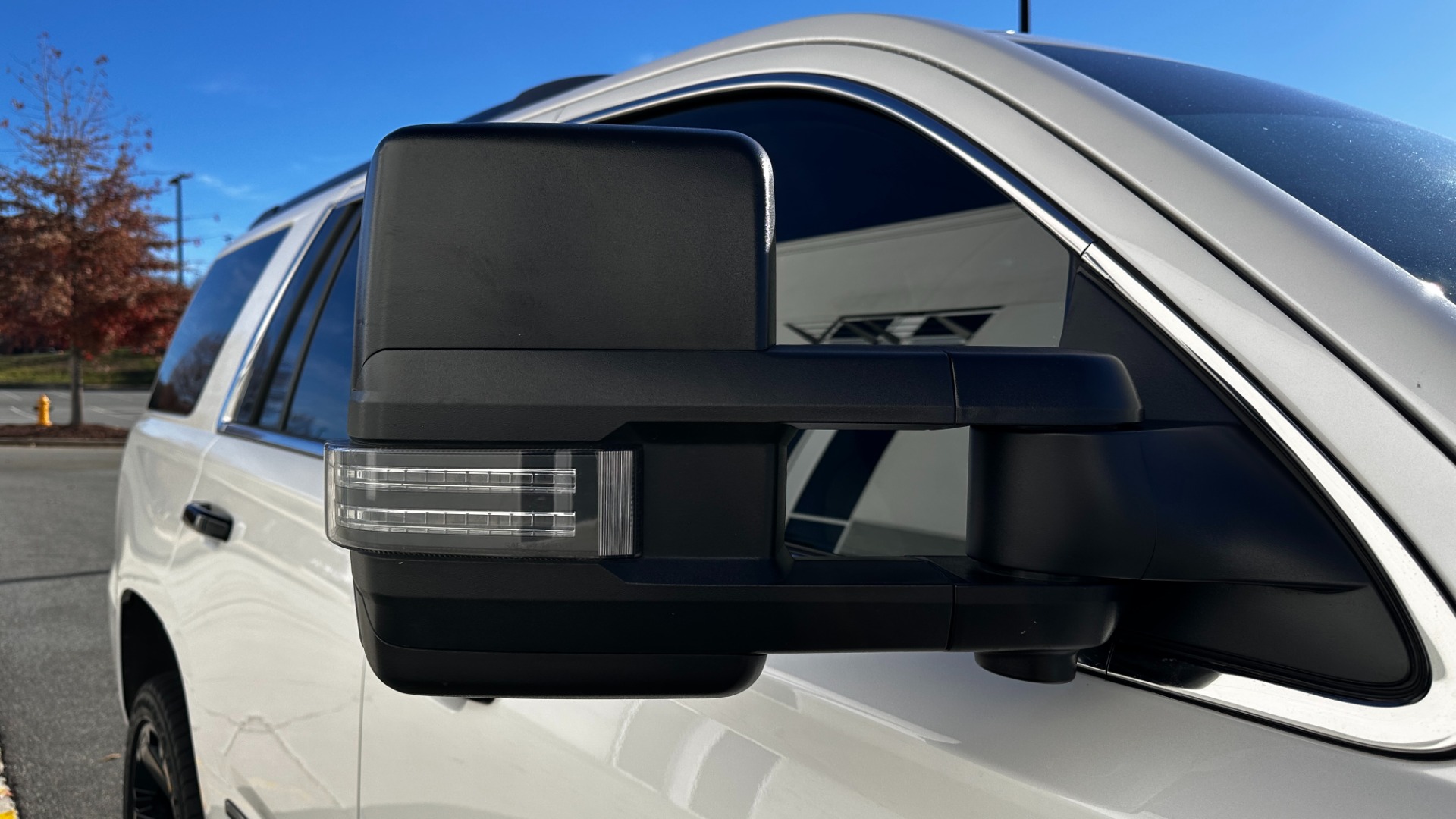 Used 2017 Chevrolet Tahoe PREMIER / LEATHER / DVD / 3RD ROW / NAVIGATION for sale $34,595 at Formula Imports in Charlotte NC 28227 39