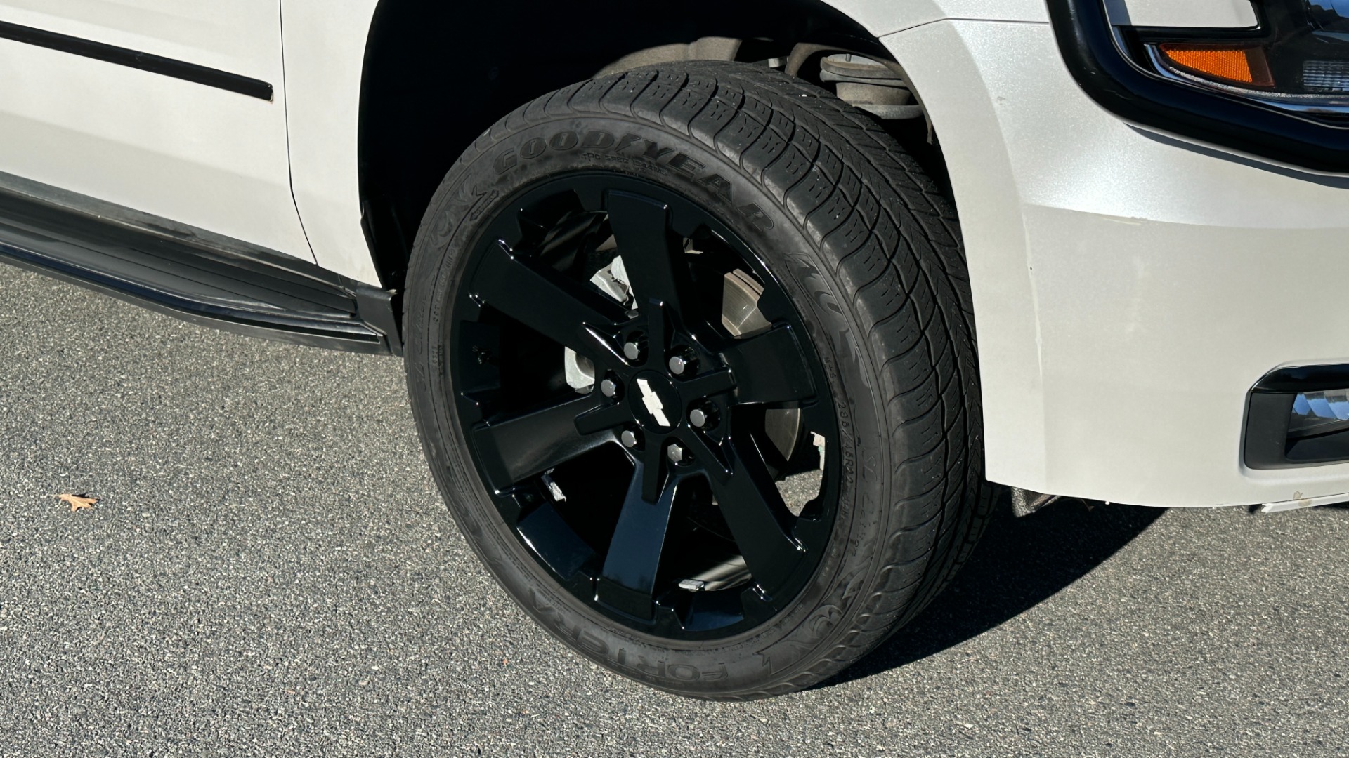 Used 2017 Chevrolet Tahoe PREMIER / LEATHER / DVD / 3RD ROW / NAVIGATION for sale $34,595 at Formula Imports in Charlotte NC 28227 54