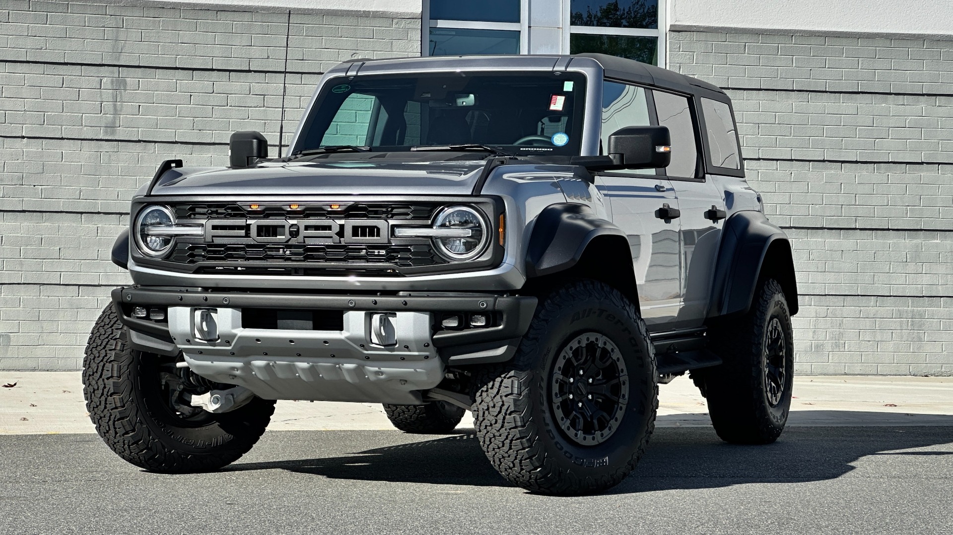 Used 2022 Ford Bronco RAPTOR / 3.0 ECOBOOST / SUEDE INTERIOR / HARD TOP / FORGED WHEELS for sale Sold at Formula Imports in Charlotte NC 28227 1