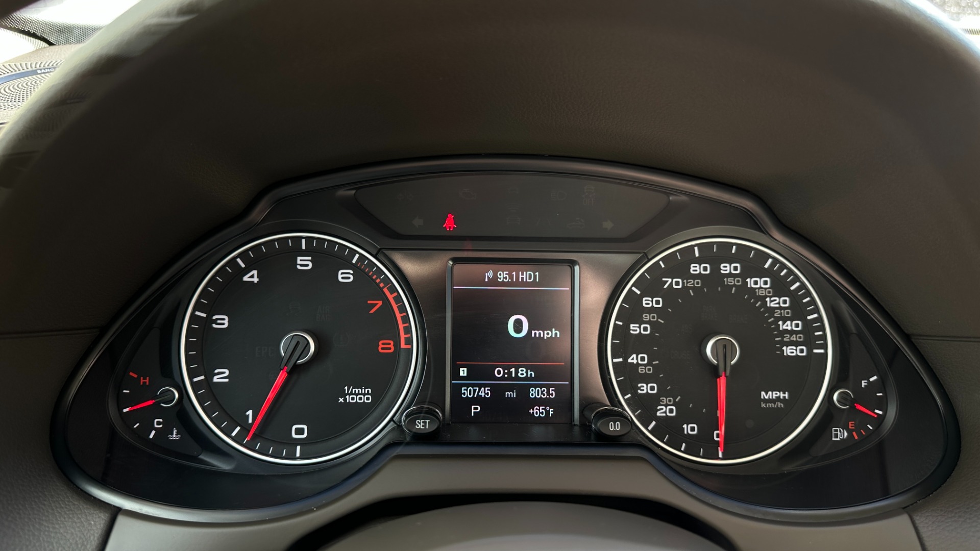Used 2017 Audi Q5 PREMIUM PLUS / LEATHER / TECH PACKAGE / SUNROOF for sale $24,995 at Formula Imports in Charlotte NC 28227 13