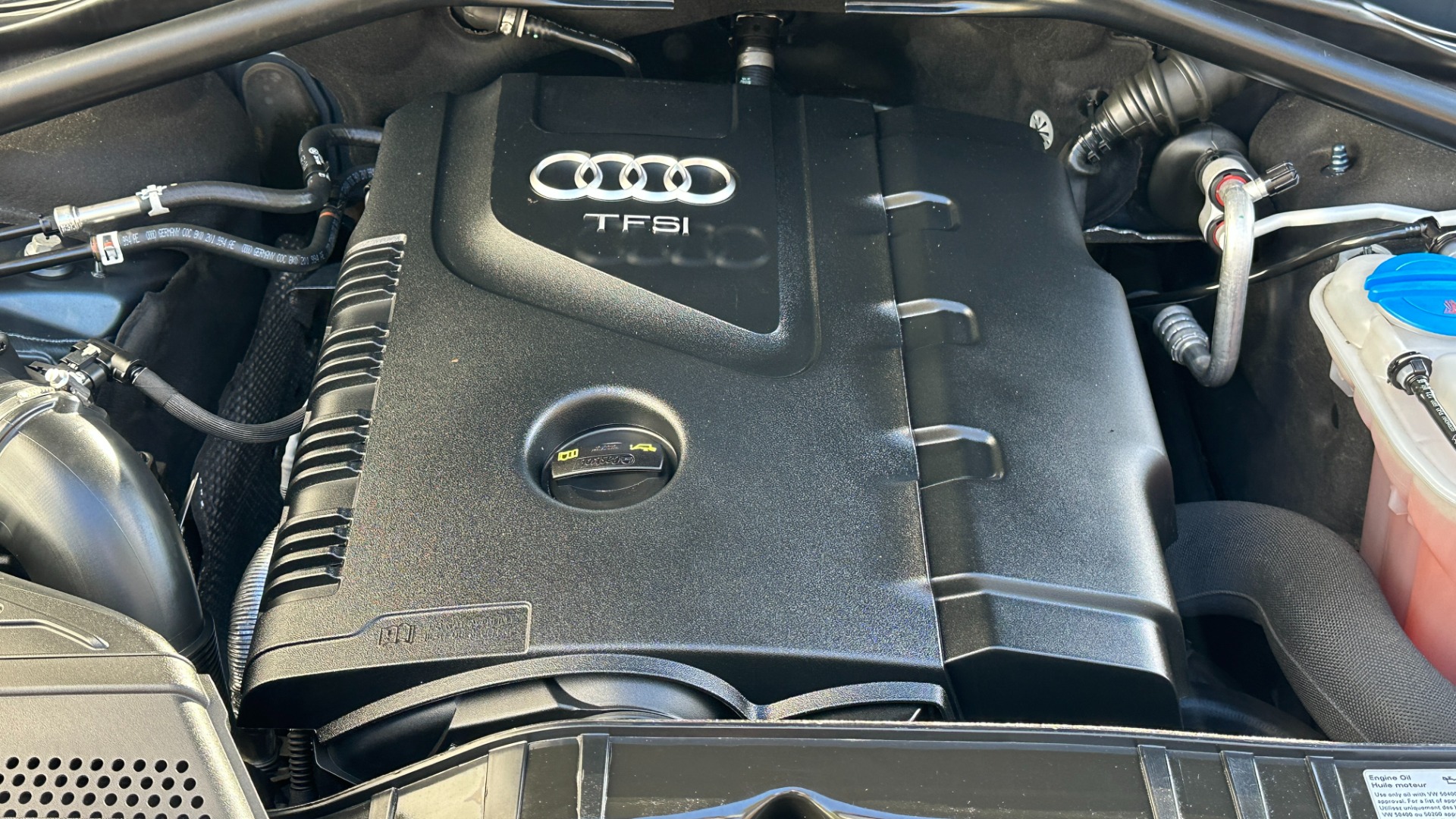 Used 2017 Audi Q5 PREMIUM PLUS / LEATHER / TECH PACKAGE / SUNROOF for sale $24,995 at Formula Imports in Charlotte NC 28227 37