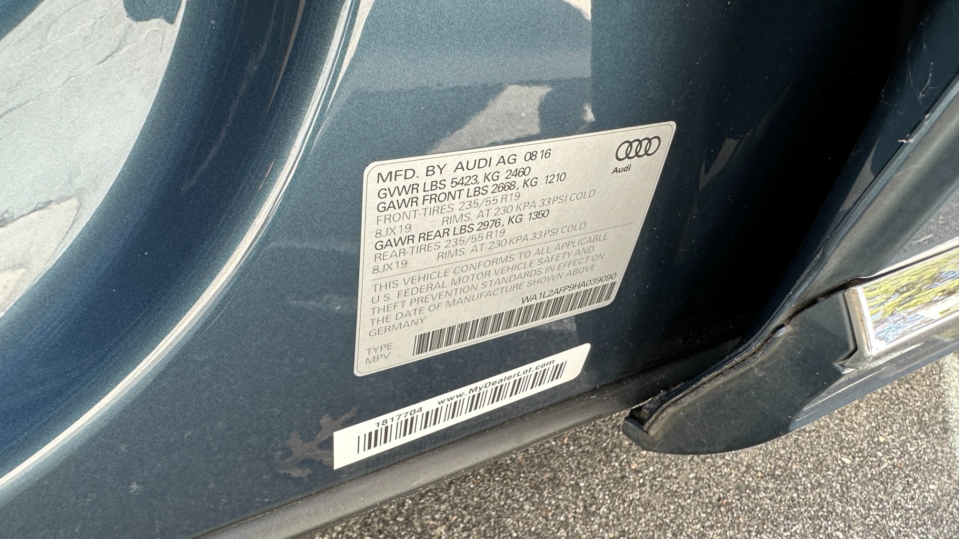 Used 2017 Audi Q5 PREMIUM PLUS / LEATHER / TECH PACKAGE / SUNROOF for sale $24,995 at Formula Imports in Charlotte NC 28227 39