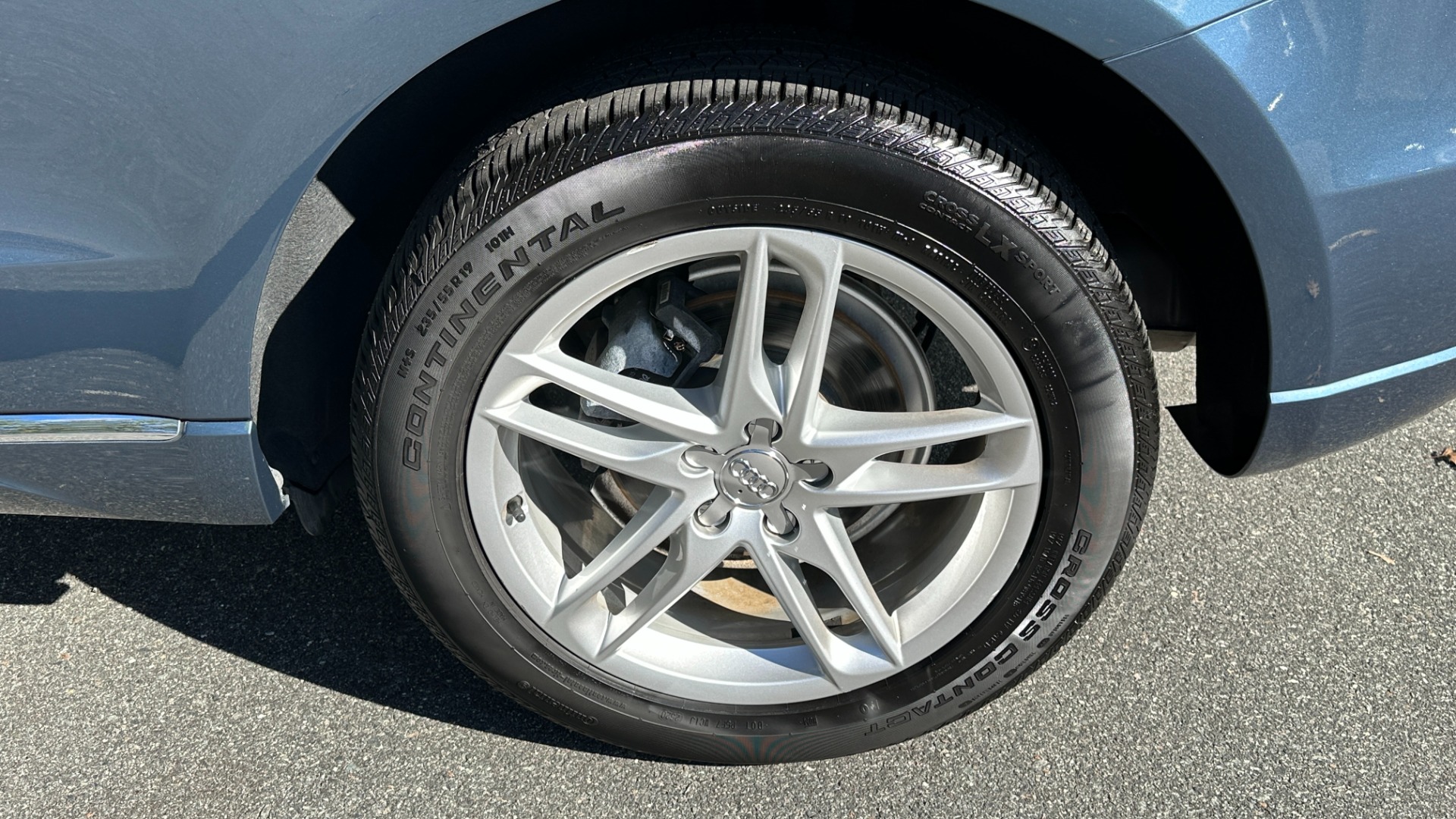 Used 2017 Audi Q5 PREMIUM PLUS / LEATHER / TECH PACKAGE / SUNROOF for sale $24,995 at Formula Imports in Charlotte NC 28227 42