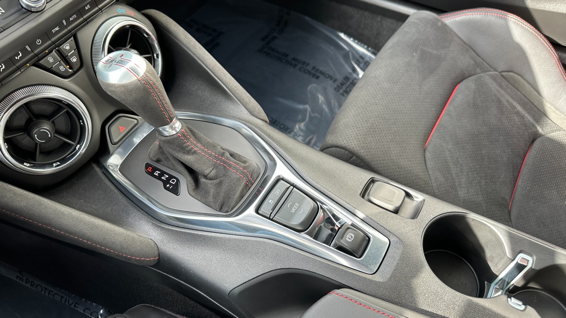 Used 2020 Chevrolet Camaro ZL1 / SUPERCHARGED / CARBON FIBER / RED SEAT BELTS / RECARO SEATING / 10SPD for sale $66,995 at Formula Imports in Charlotte NC 28227 22
