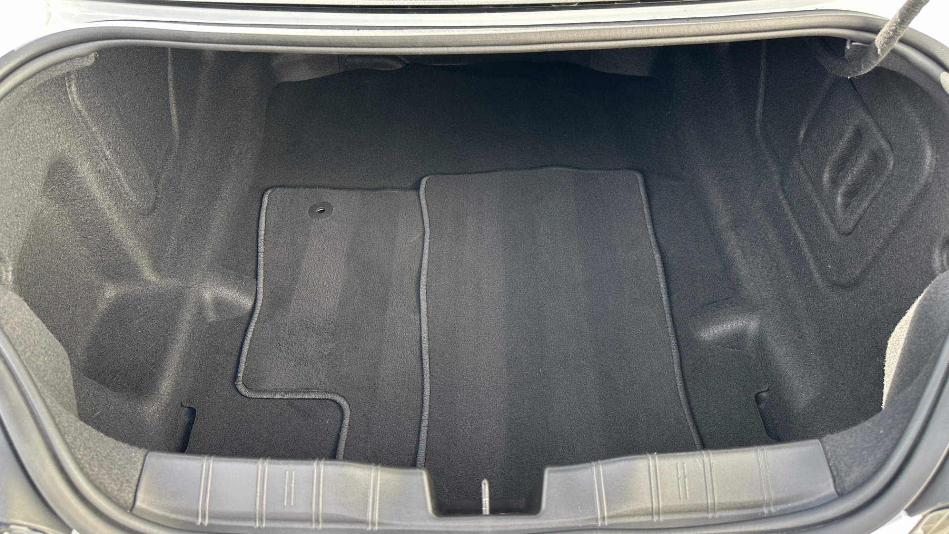 Used 2020 Chevrolet Camaro ZL1 / SUPERCHARGED / CARBON FIBER / RED SEAT BELTS / RECARO SEATING / 10SPD for sale $66,995 at Formula Imports in Charlotte NC 28227 31