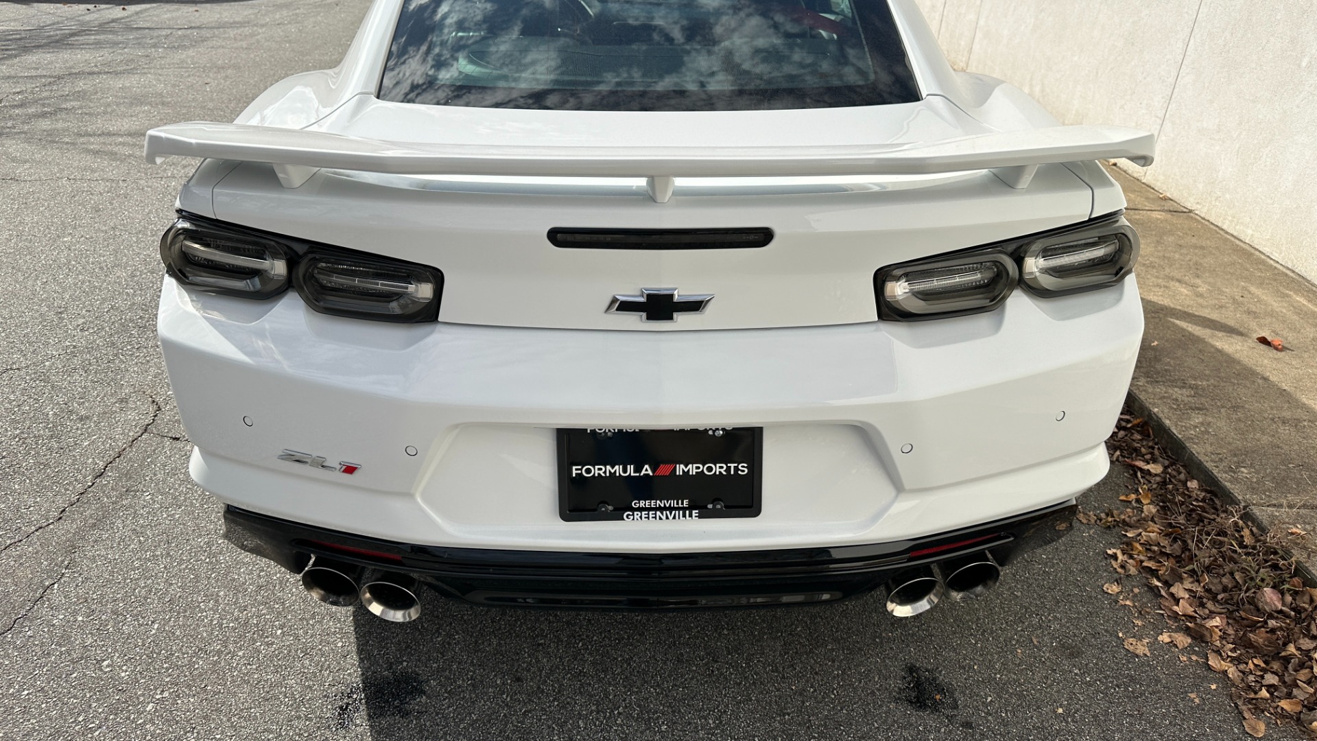Used 2020 Chevrolet Camaro ZL1 / SUPERCHARGED / CARBON FIBER / RED SEAT BELTS / RECARO SEATING / 10SPD for sale $66,995 at Formula Imports in Charlotte NC 28227 8