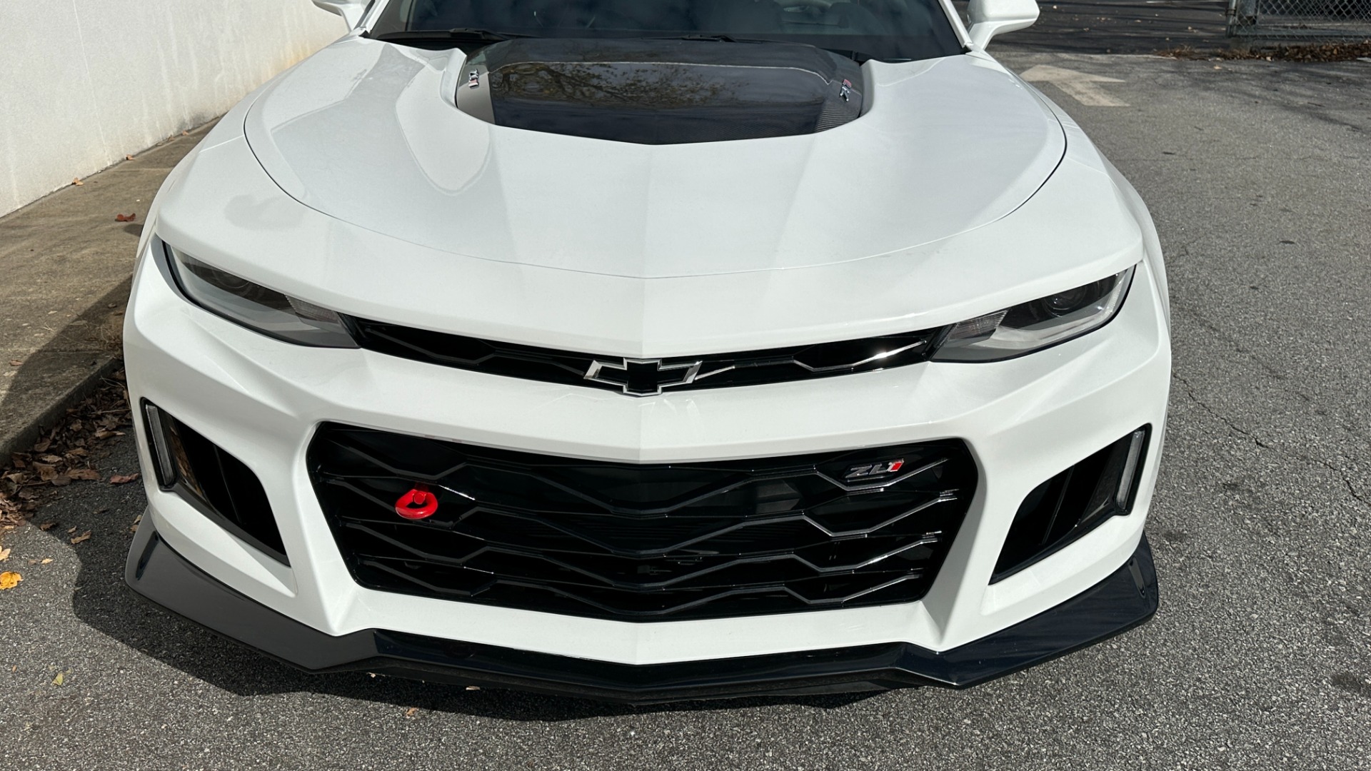 Used 2020 Chevrolet Camaro ZL1 / SUPERCHARGED / CARBON FIBER / RED SEAT BELTS / RECARO SEATING / 10SPD for sale $66,995 at Formula Imports in Charlotte NC 28227 9