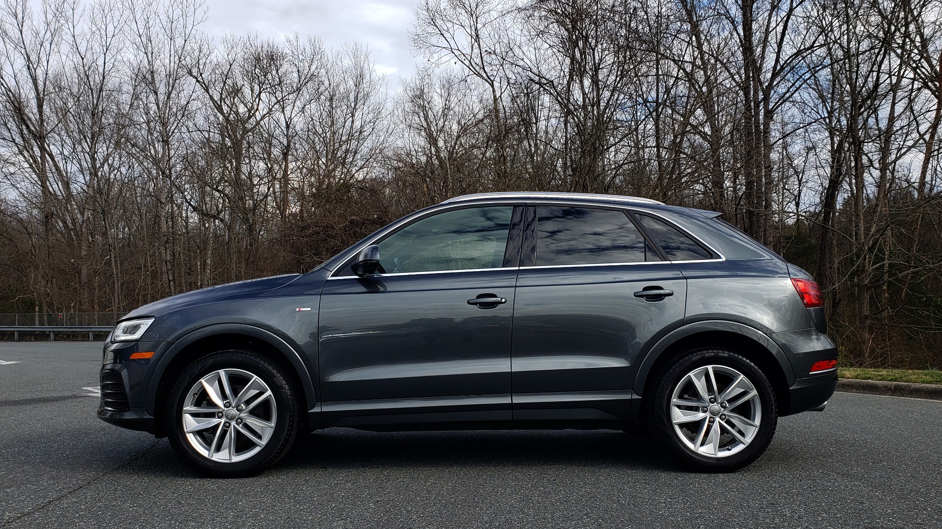 Used 2018 Audi Q3 2.0T PREMIUM PLUS / AWD / PANO-ROOF / REARVIEW for sale Sold at Formula Imports in Charlotte NC 28227 2