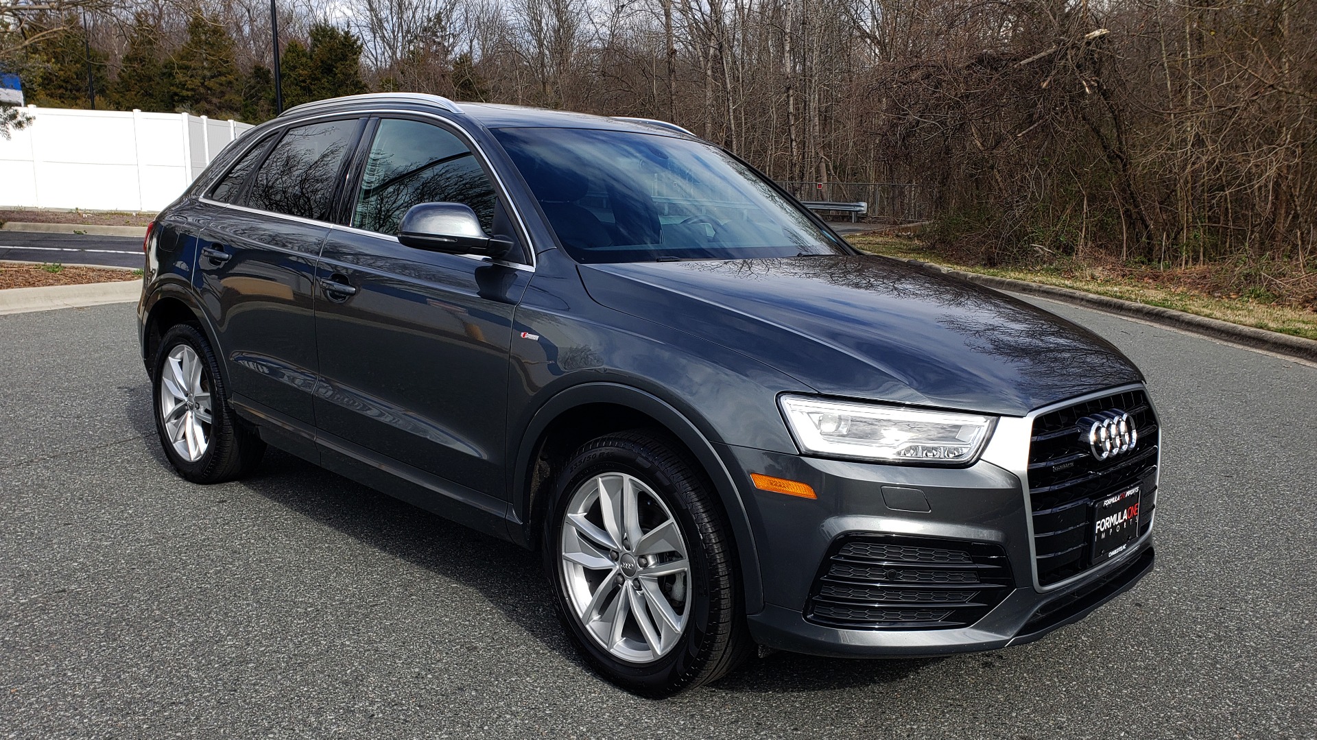 Used 2018 Audi Q3 2.0T PREMIUM PLUS / AWD / PANO-ROOF / REARVIEW for sale Sold at Formula Imports in Charlotte NC 28227 4