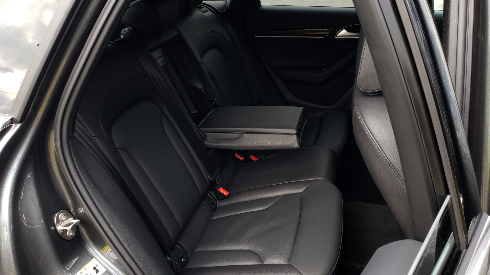 Used 2018 Audi Q3 2.0T PREMIUM PLUS / AWD / PANO-ROOF / REARVIEW for sale Sold at Formula Imports in Charlotte NC 28227 71