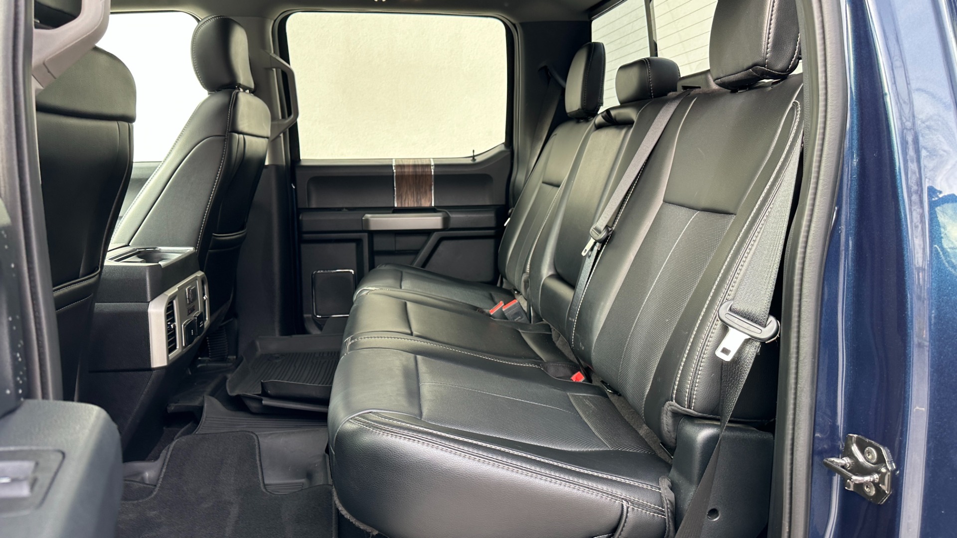 Used 2020 Ford F-150 LARIAT / 3.5L ECOBOOST / FX4 OFFROAD / 20IN WHEELS / PANORAMIC ROOF for sale $45,995 at Formula Imports in Charlotte NC 28227 24
