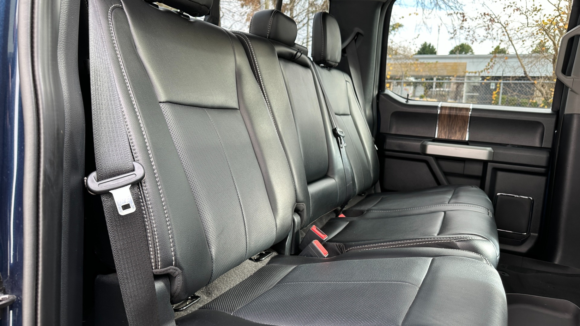Used 2020 Ford F-150 LARIAT / 3.5L ECOBOOST / FX4 OFFROAD / 20IN WHEELS / PANORAMIC ROOF for sale $45,995 at Formula Imports in Charlotte NC 28227 31