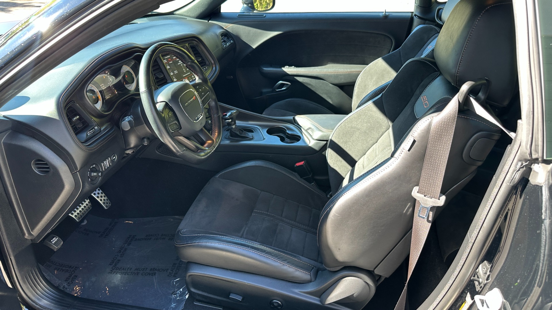 Used 2020 Dodge Challenger R/T Scat Pack / 50YR EDITION / SUNROOF / 6.4L SRT HEMI V8 for sale $38,000 at Formula Imports in Charlotte NC 28227 13