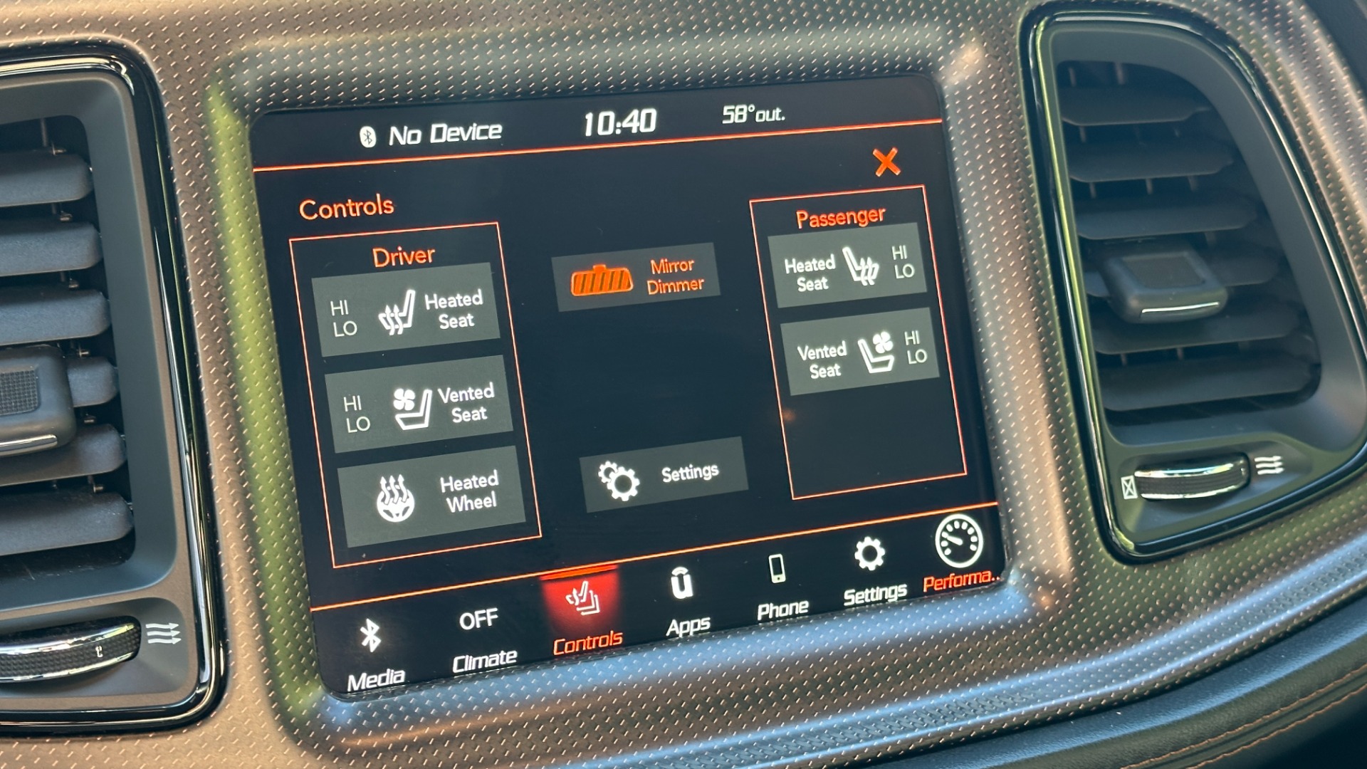 Used 2020 Dodge Challenger R/T Scat Pack / 50YR EDITION / SUNROOF / 6.4L SRT HEMI V8 for sale $38,000 at Formula Imports in Charlotte NC 28227 18