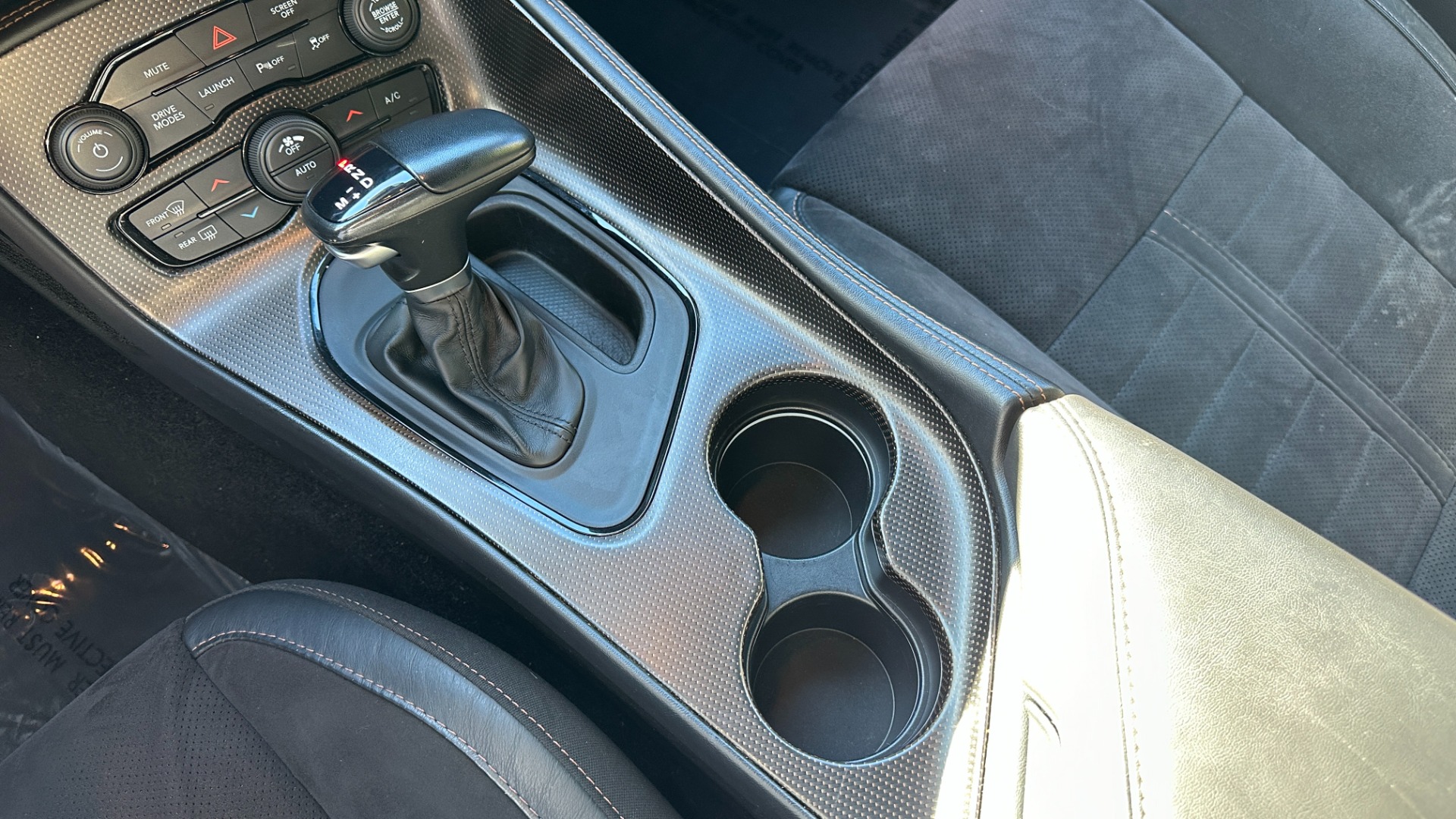 Used 2020 Dodge Challenger R/T Scat Pack / 50YR EDITION / SUNROOF / 6.4L SRT HEMI V8 for sale $38,000 at Formula Imports in Charlotte NC 28227 20