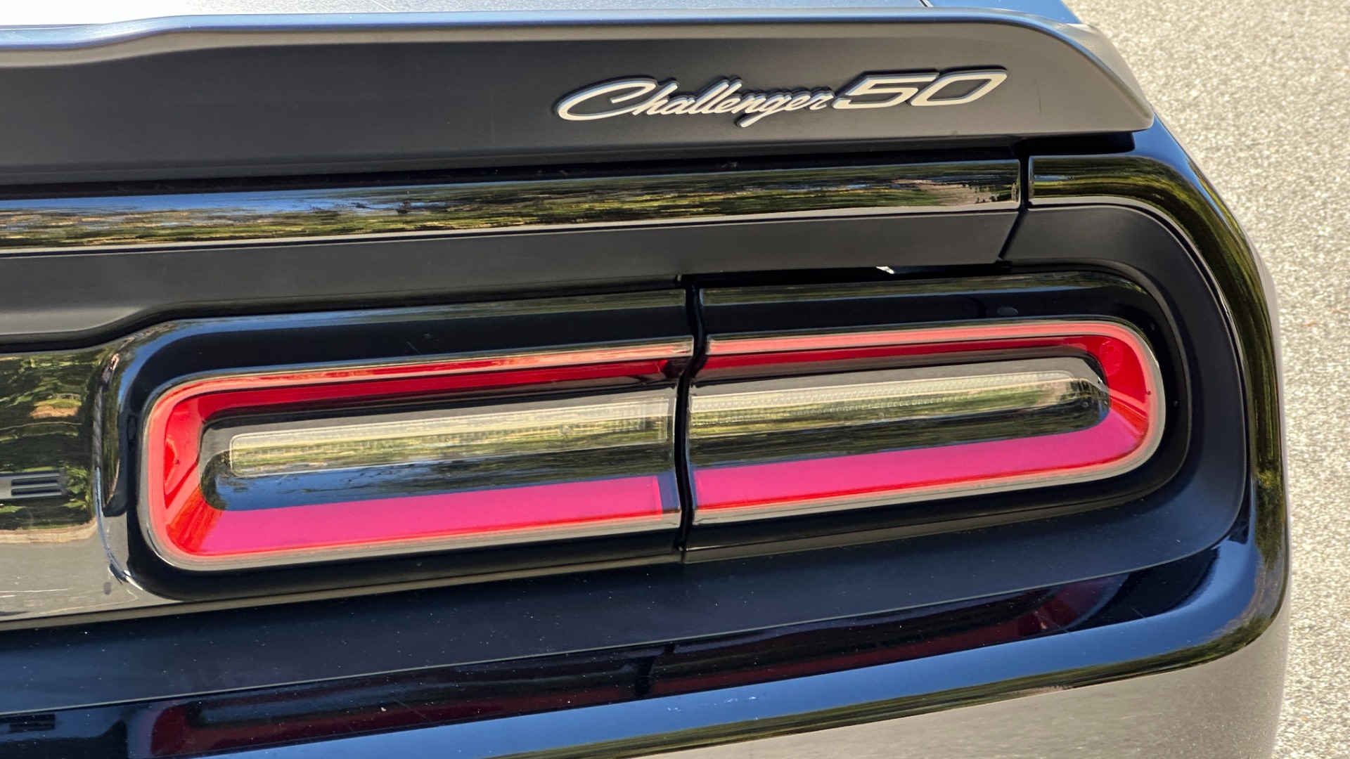 Used 2020 Dodge Challenger R/T Scat Pack / 50YR EDITION / SUNROOF / 6.4L SRT HEMI V8 for sale $38,000 at Formula Imports in Charlotte NC 28227 32