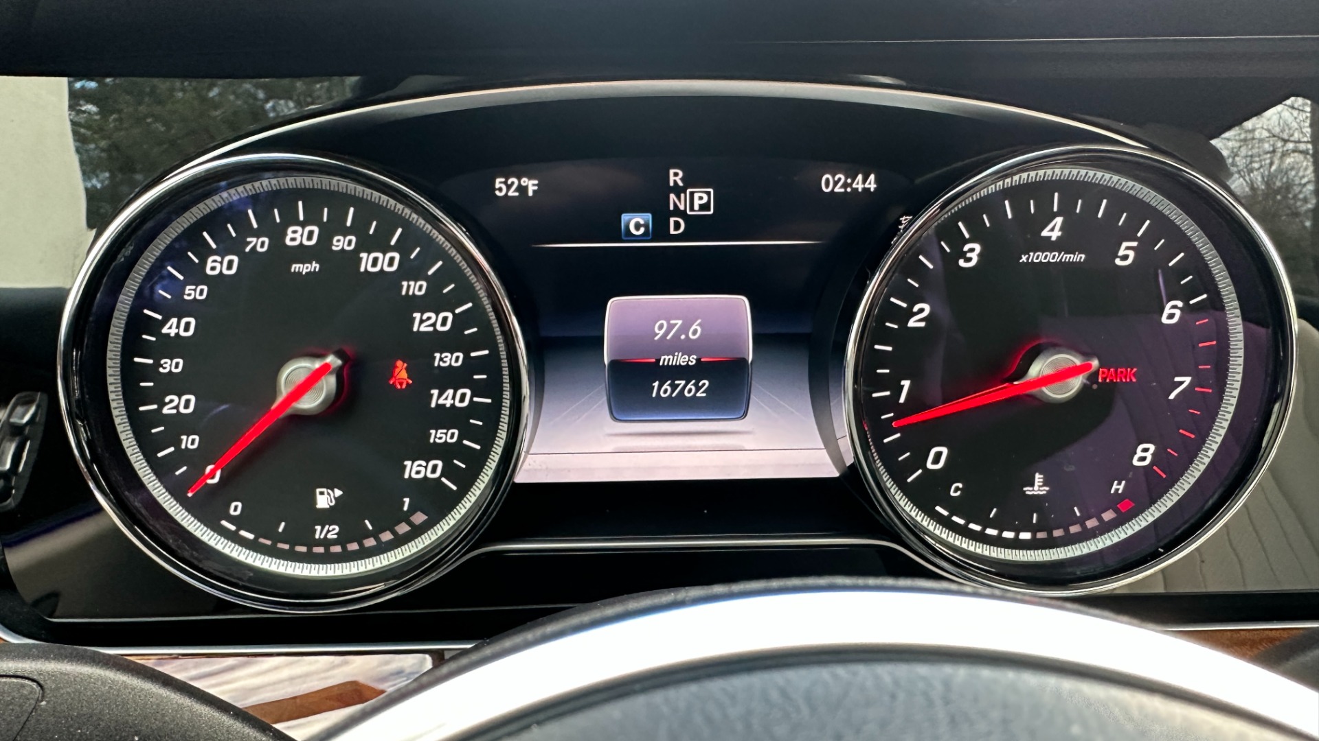 Used 2019 Mercedes-Benz E-Class E300 / PREMIUM PACKAGE / BLIND SPOT / BURMESTER SOUND / HEATED STEERING for sale $35,400 at Formula Imports in Charlotte NC 28227 27