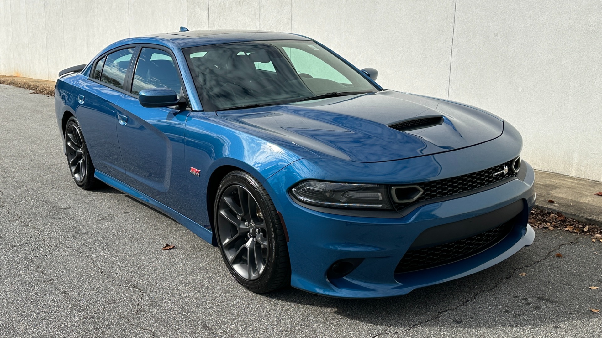 Used 2020 Dodge Charger SCATPACK / PLUS GROUP / POWER SUNROOF / BLIND SPOT / VENTILATED SEATING for sale $46,495 at Formula Imports in Charlotte NC 28227 2