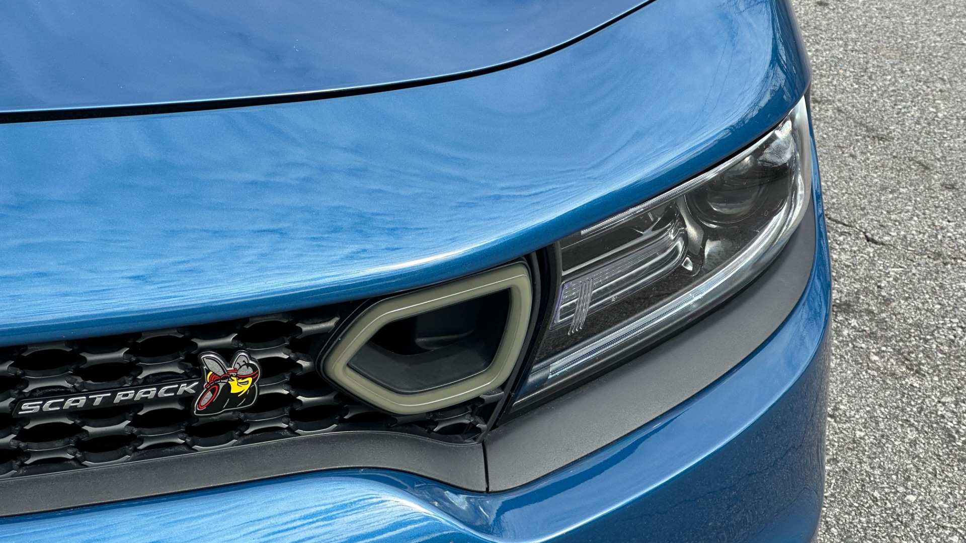Used 2020 Dodge Charger SCATPACK / PLUS GROUP / POWER SUNROOF / BLIND SPOT / VENTILATED SEATING for sale $46,495 at Formula Imports in Charlotte NC 28227 42