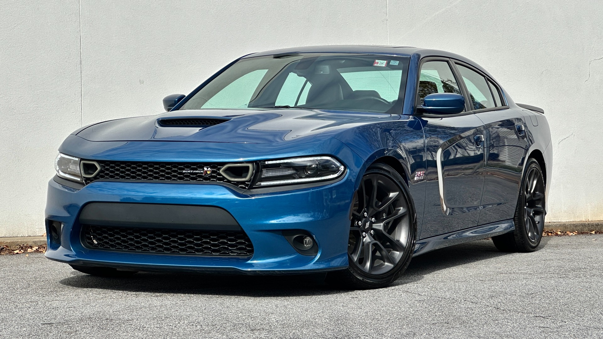 Used 2020 Dodge Charger SCATPACK / PLUS GROUP / POWER SUNROOF / BLIND SPOT / VENTILATED SEATING for sale $46,495 at Formula Imports in Charlotte NC 28227 1