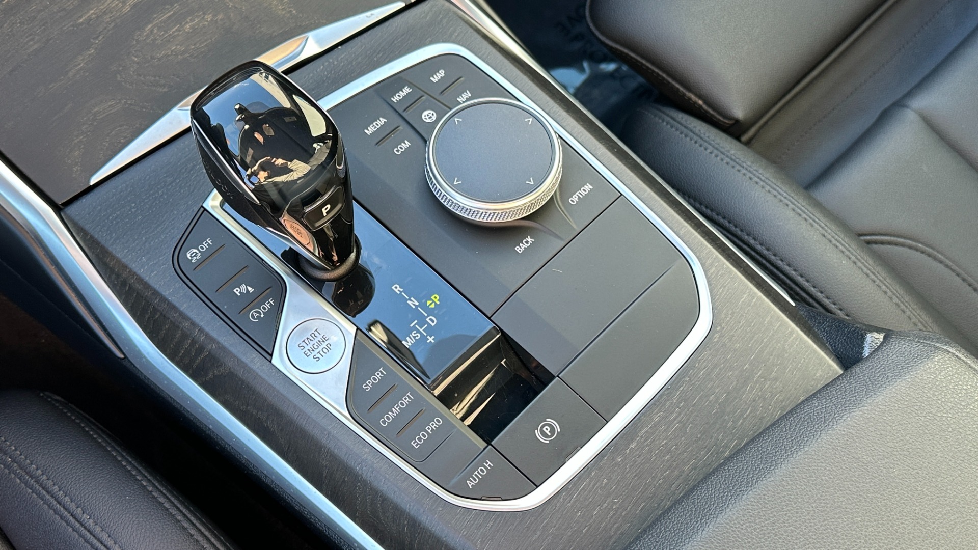 Used 2020 BMW 3 Series 330i xDRIVE CONVENIENCE HEATED SEATS AMBIENT LIGHTING REMOTE START For Sale 31 595 Formula Imports Stock F12557