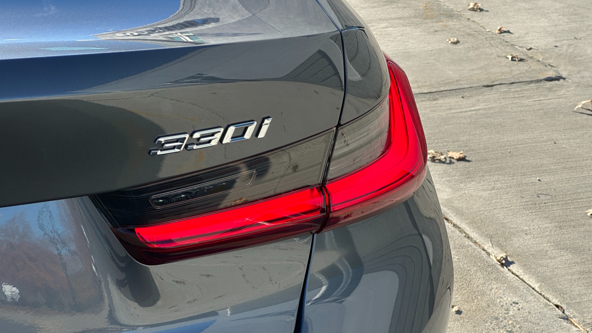Used 2020 BMW 3 Series 330i xDRIVE / CONVENIENCE / HEATED SEATS / AMBIENT LIGHTING / REMOTE START for sale $35,995 at Formula Imports in Charlotte NC 28227 35