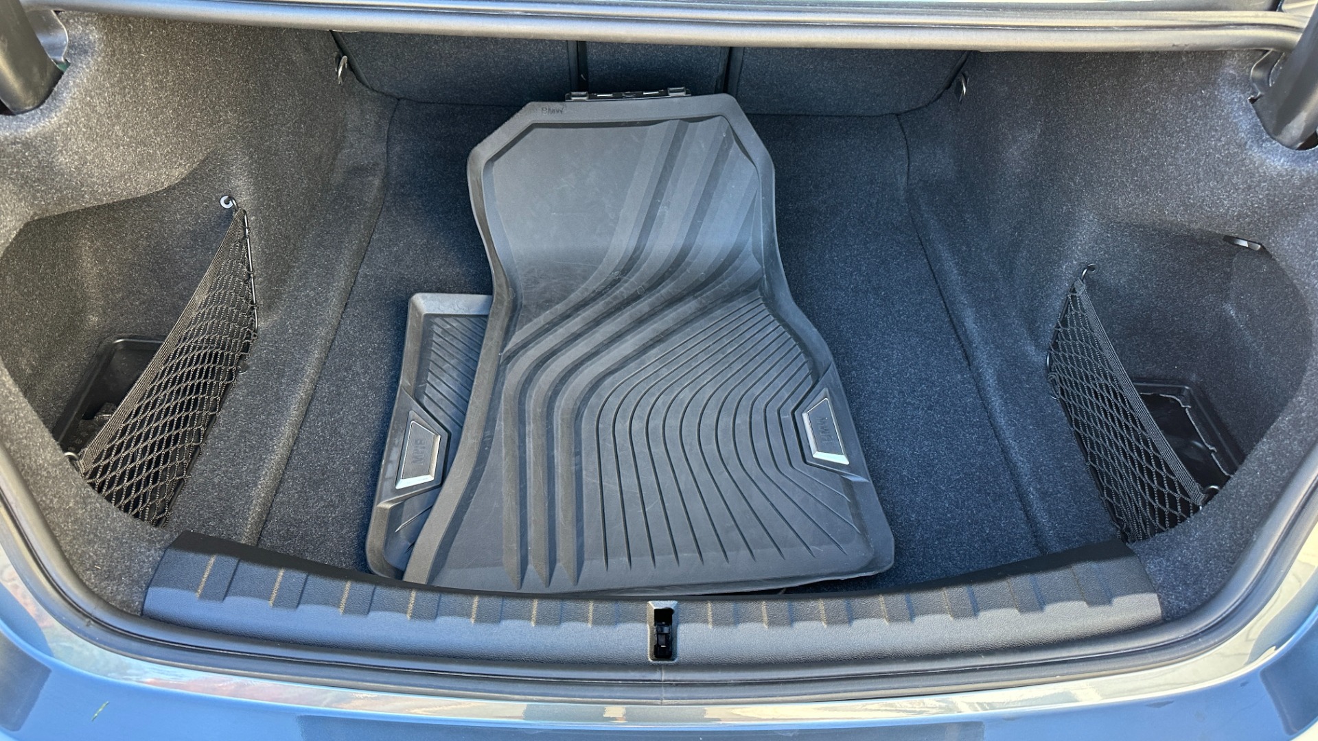 Used 2020 BMW 3 Series 330i xDRIVE / CONVENIENCE / HEATED SEATS / AMBIENT LIGHTING / REMOTE START for sale Sold at Formula Imports in Charlotte NC 28227 36