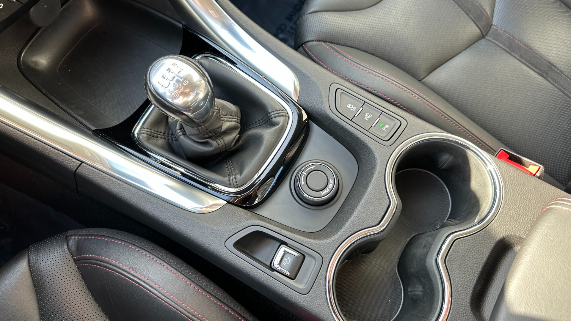 Used 2017 Chevrolet SS SEDAN / 6.2L V8 ENGINE / 6SPD MANUAL / BLACK LEATHER / NAV / BIG BRAKE KIT for sale $53,995 at Formula Imports in Charlotte NC 28227 19