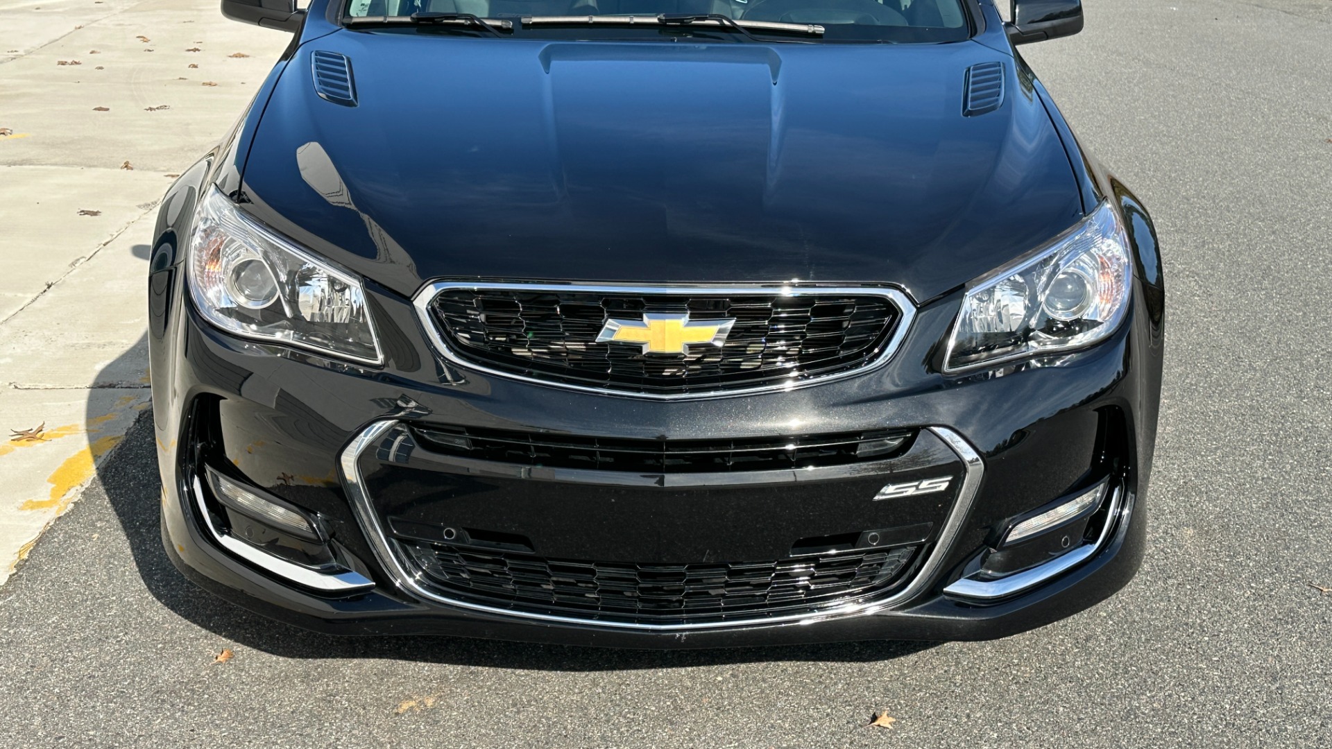 Used 2017 Chevrolet SS SEDAN / 6.2L V8 ENGINE / 6SPD MANUAL / BLACK LEATHER / NAV / BIG BRAKE KIT for sale Sold at Formula Imports in Charlotte NC 28227 8