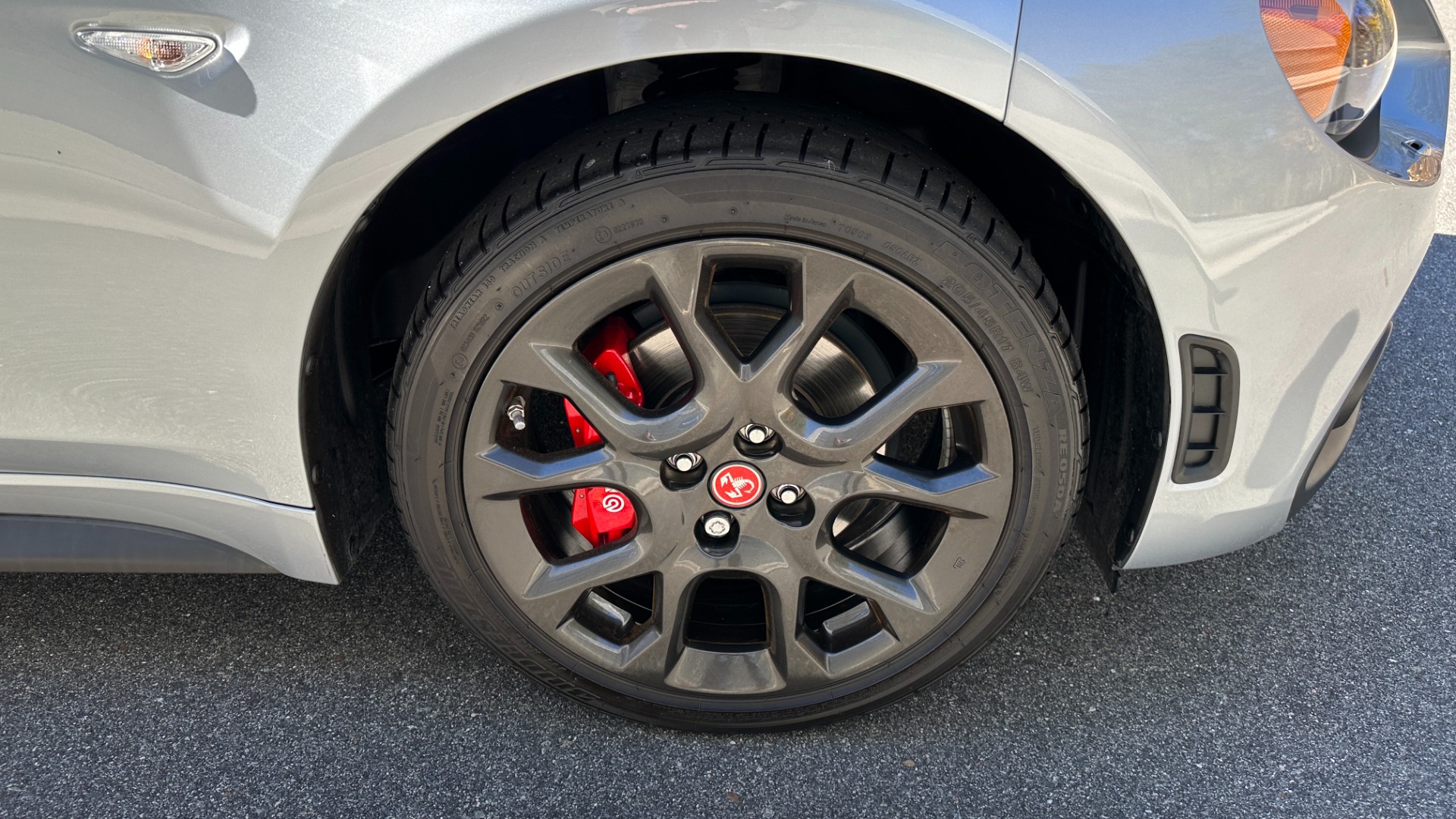 Used 2020 FIAT 124 Spider ARBARTH / MONZA EXHAUST / RECARO SPORT SEATS / BREMBO BRAKES / 6 SPEED for sale $29,995 at Formula Imports in Charlotte NC 28227 38