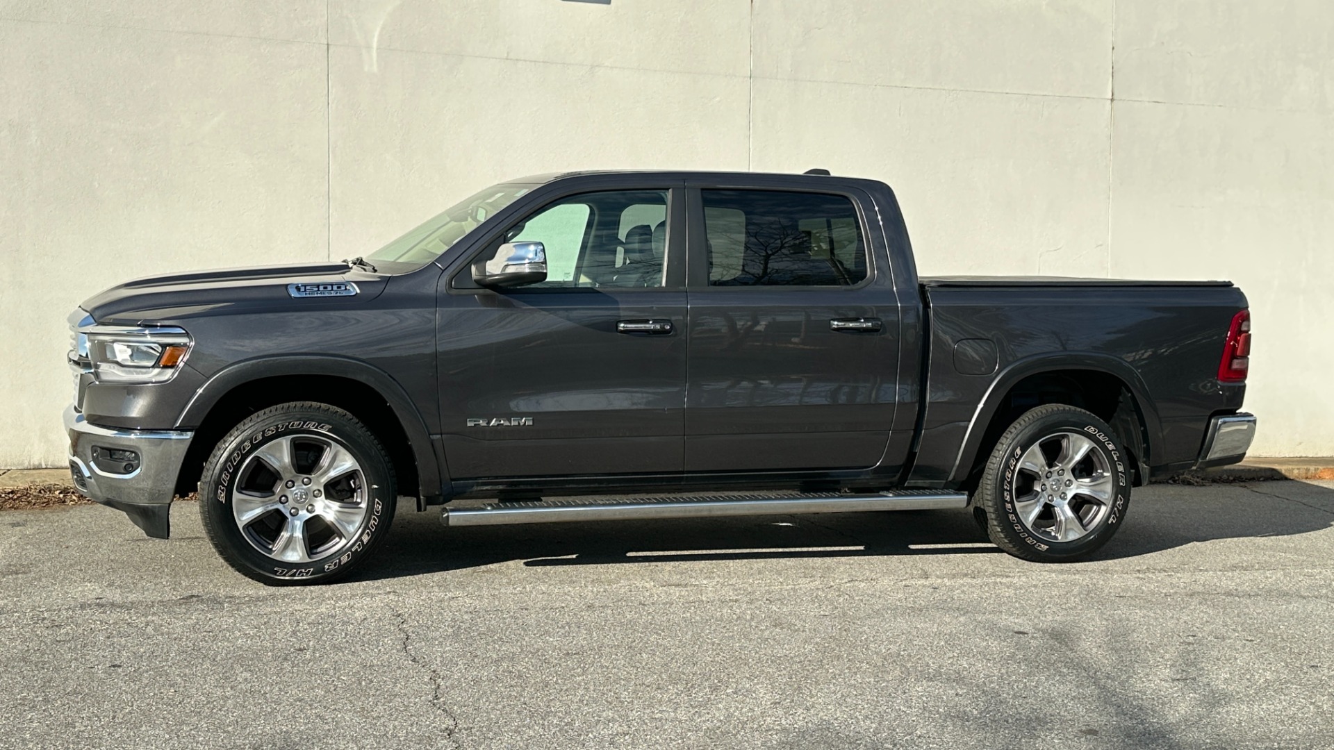 Used 2020 Ram 1500 LARAMIE / LEVEL 1 GROUP / PANORAMIC SUNROOF / 20IN WHEELS / LEATHER for sale $44,995 at Formula Imports in Charlotte NC 28227 3