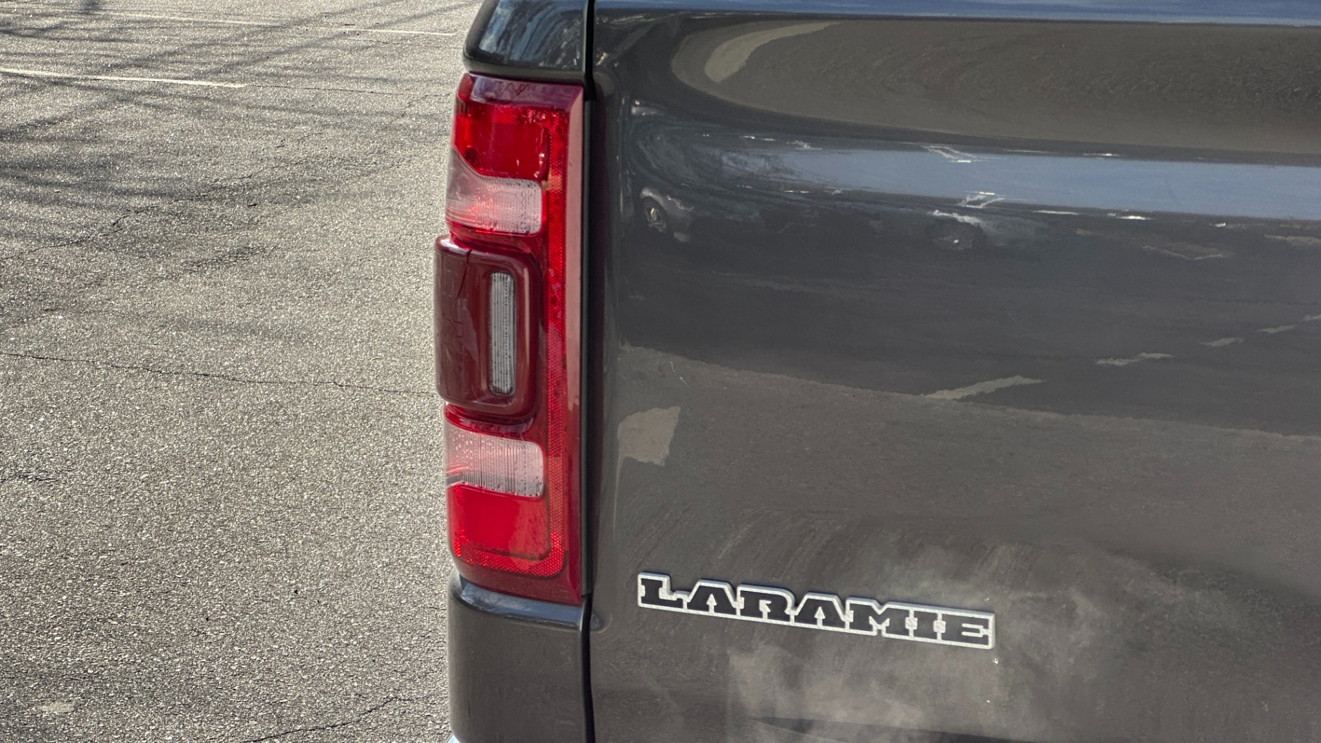 Used 2020 Ram 1500 LARAMIE / LEVEL 1 GROUP / PANORAMIC SUNROOF / 20IN WHEELS / LEATHER for sale $44,995 at Formula Imports in Charlotte NC 28227 41