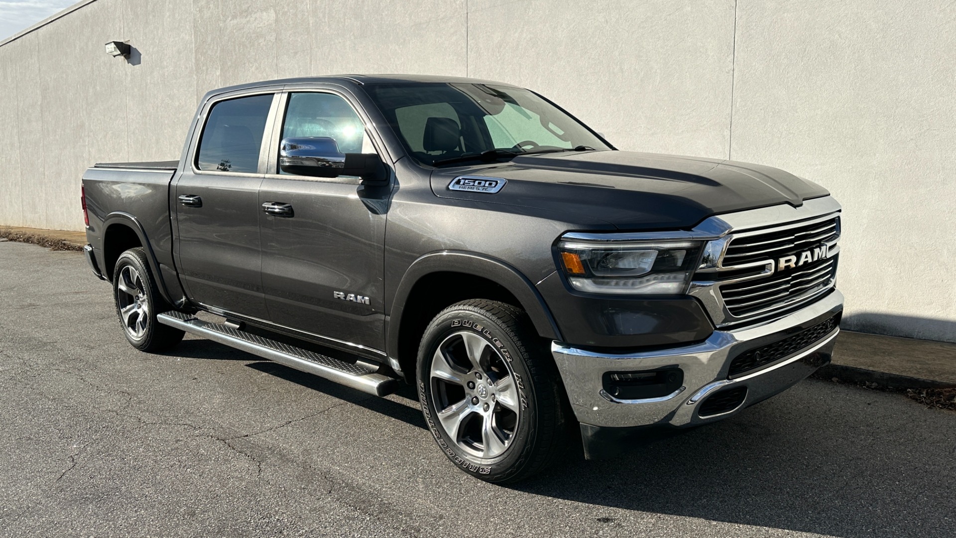Used 2020 Ram 1500 LARAMIE / LEVEL 1 GROUP / PANORAMIC SUNROOF / 20IN WHEELS / LEATHER for sale $44,995 at Formula Imports in Charlotte NC 28227 5