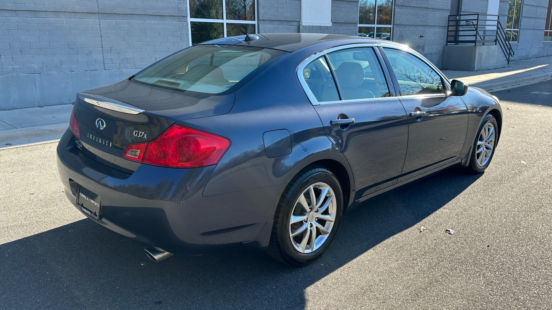 Used 2009 INFINITI G37 Sedan X / AWD / PREMIUM PACKAGE / BOSE / LEATHER / 3.7L V6 / WOOD TRIM for sale $6,200 at Formula Imports in Charlotte NC 28227 7