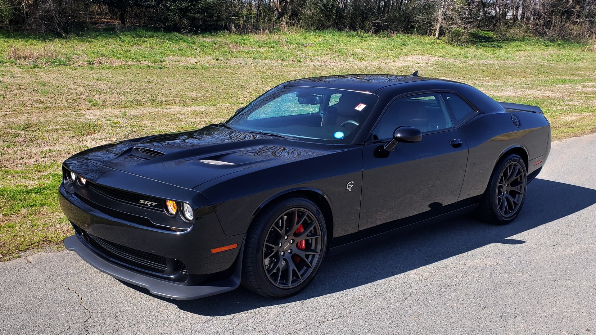 Used 2016 Dodge CHALLENGER SRT HELLCAT / NAV / SUNROOF / REARVIEW / BRASS MONKEY for sale Sold at Formula Imports in Charlotte NC 28227 16