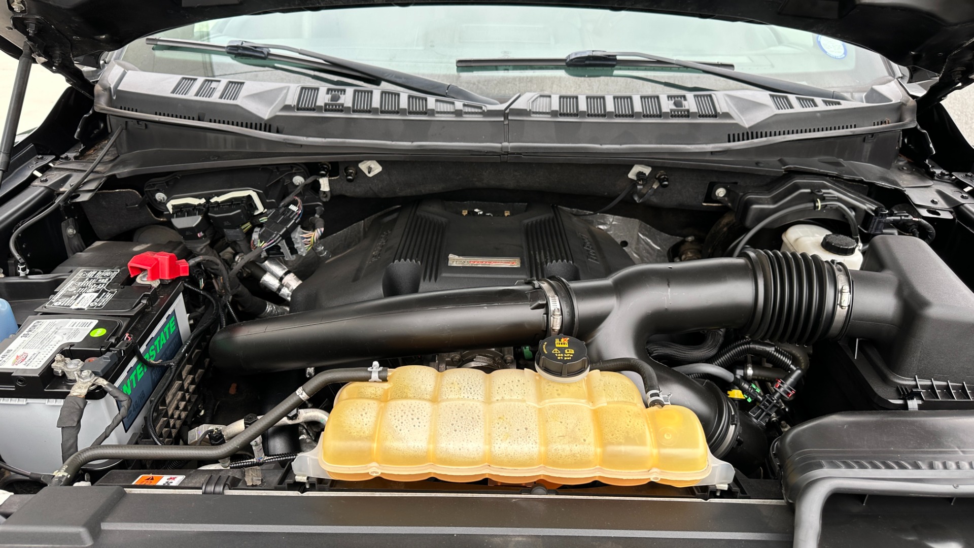 Used 2018 Ford F-150 RAPTOR / 802A PACKAGE / PANORAMIC ROOF / BED COVER / CARBON FIBER / HEATED for sale Sold at Formula Imports in Charlotte NC 28227 12