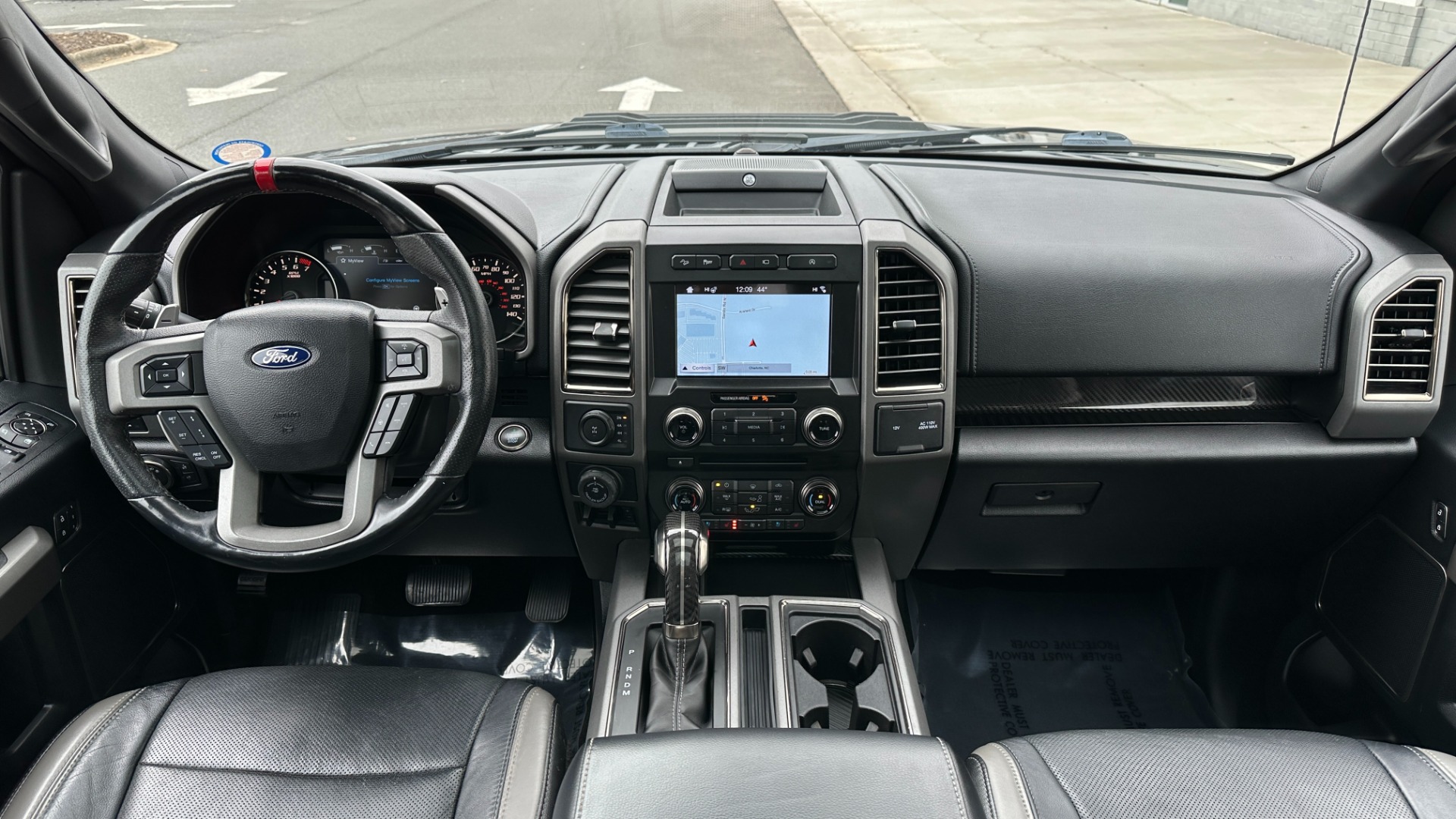Used 2018 Ford F-150 RAPTOR / 802A PACKAGE / PANORAMIC ROOF / BED COVER / CARBON FIBER / HEATED for sale Sold at Formula Imports in Charlotte NC 28227 32