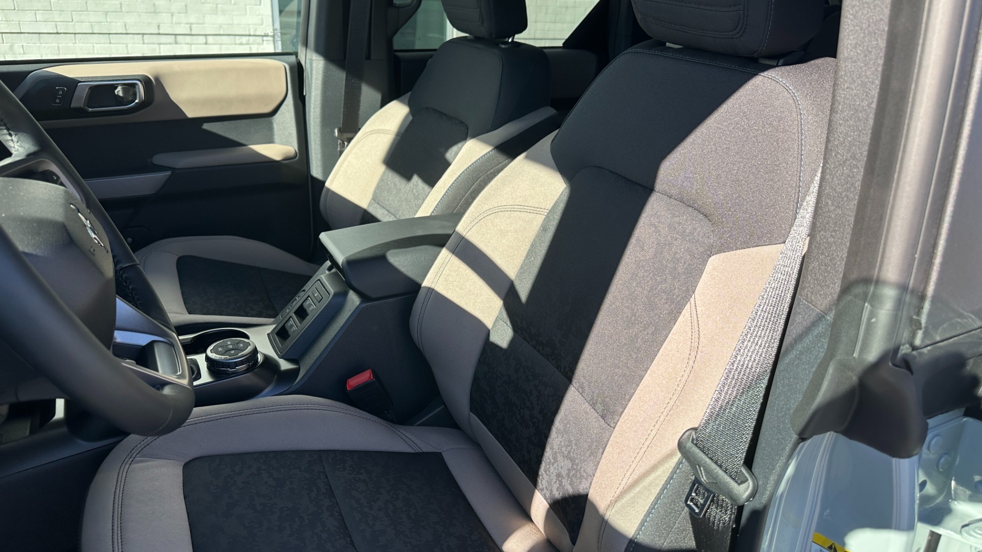 Used 2022 Ford Bronco WILDTRAK / HOSS SUSPENSION / HARD TOP / 2.7L ECOBOOST / FLOOR LINERS for sale Sold at Formula Imports in Charlotte NC 28227 13