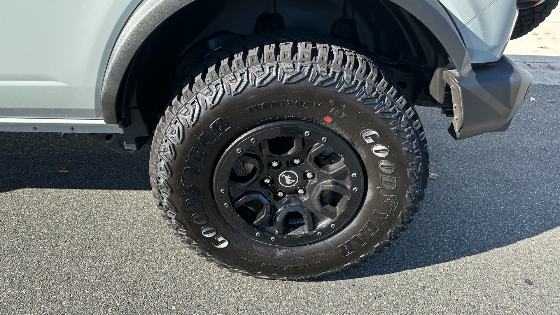 Used 2022 Ford Bronco WILDTRAK / HOSS SUSPENSION / HARD TOP / 2.7L ECOBOOST / FLOOR LINERS for sale Sold at Formula Imports in Charlotte NC 28227 45