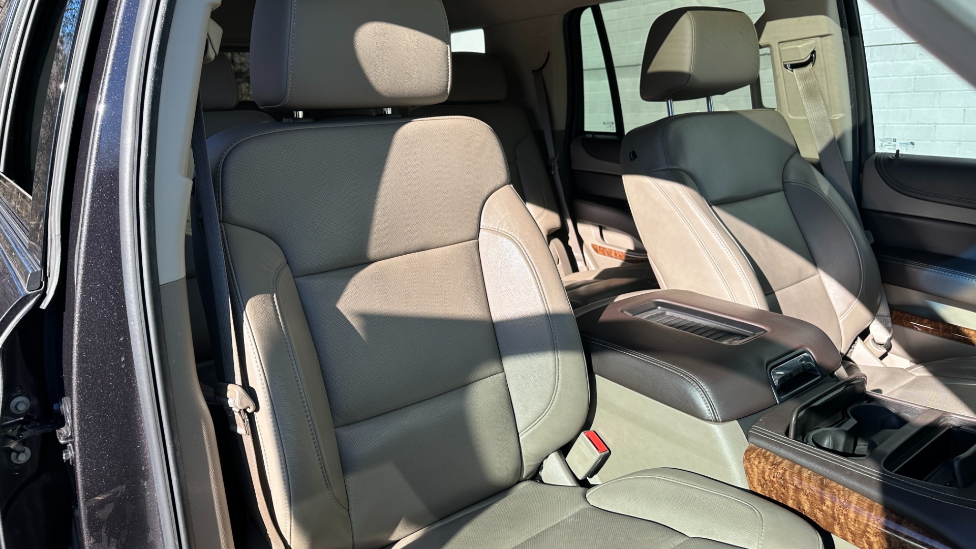 Used 2016 Chevrolet Tahoe LTZ / NAVIGATION / LEATHER / 4WD / 22IN WHEELS / REAR ENTERTAINMENT for sale $38,500 at Formula Imports in Charlotte NC 28227 42