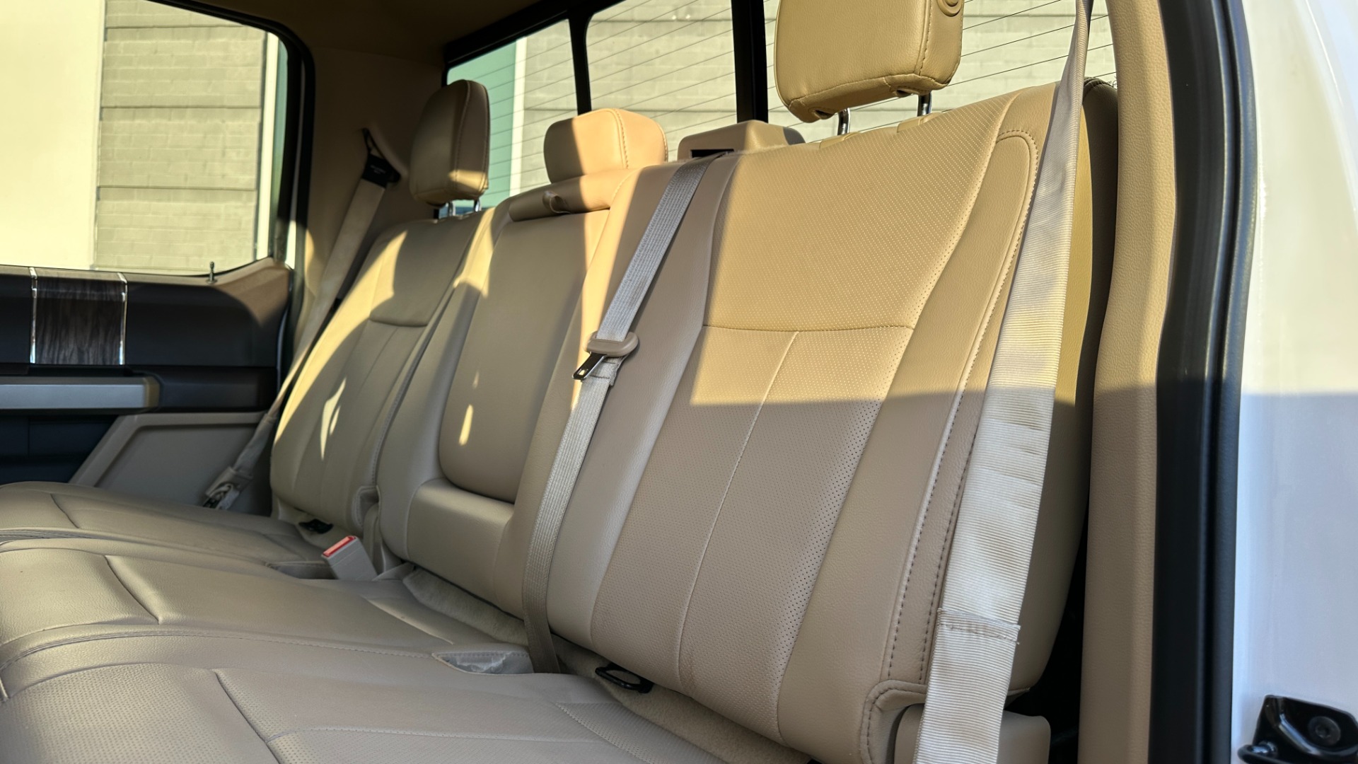Used 2018 Ford F-150 LARIAT / 3.5L ECOBOOST / PANORAMIC ROOF / FX4 OFFROAD / MAX TOW PACKAGE for sale $35,995 at Formula Imports in Charlotte NC 28227 25