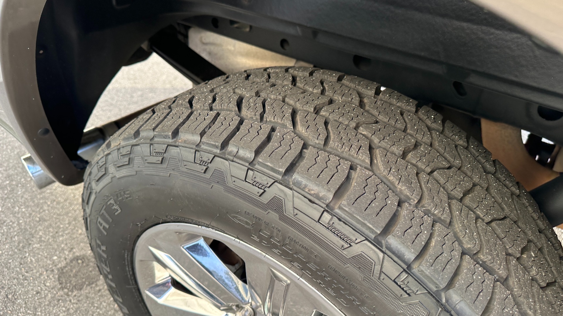 Used 2018 Ford F-150 LARIAT / 3.5L ECOBOOST / PANORAMIC ROOF / FX4 OFFROAD / MAX TOW PACKAGE for sale $35,995 at Formula Imports in Charlotte NC 28227 48