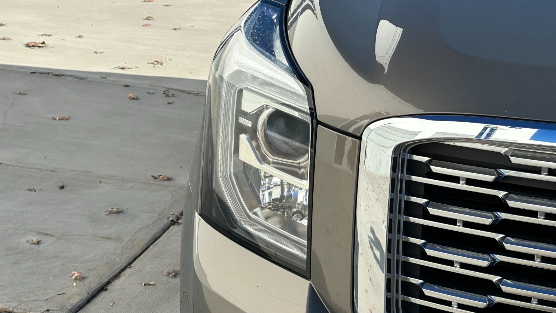 Used 2019 GMC Yukon DENALI ULTIMATE / DVD / CAPTAINS CHAIRS / 3RD ROW / LEATHER / NAV for sale Sold at Formula Imports in Charlotte NC 28227 47
