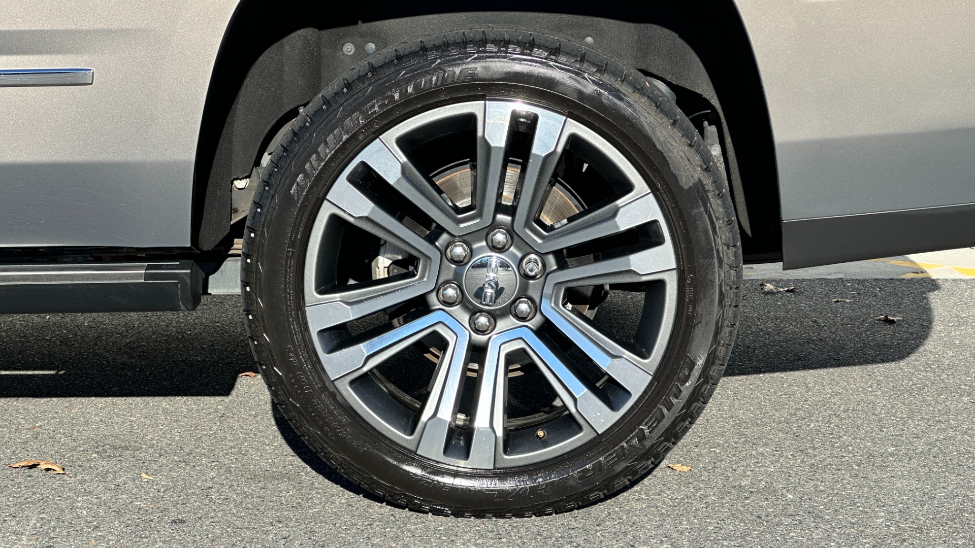 Used 2019 GMC Yukon DENALI ULTIMATE / DVD / CAPTAINS CHAIRS / 3RD ROW / LEATHER / NAV for sale Sold at Formula Imports in Charlotte NC 28227 52