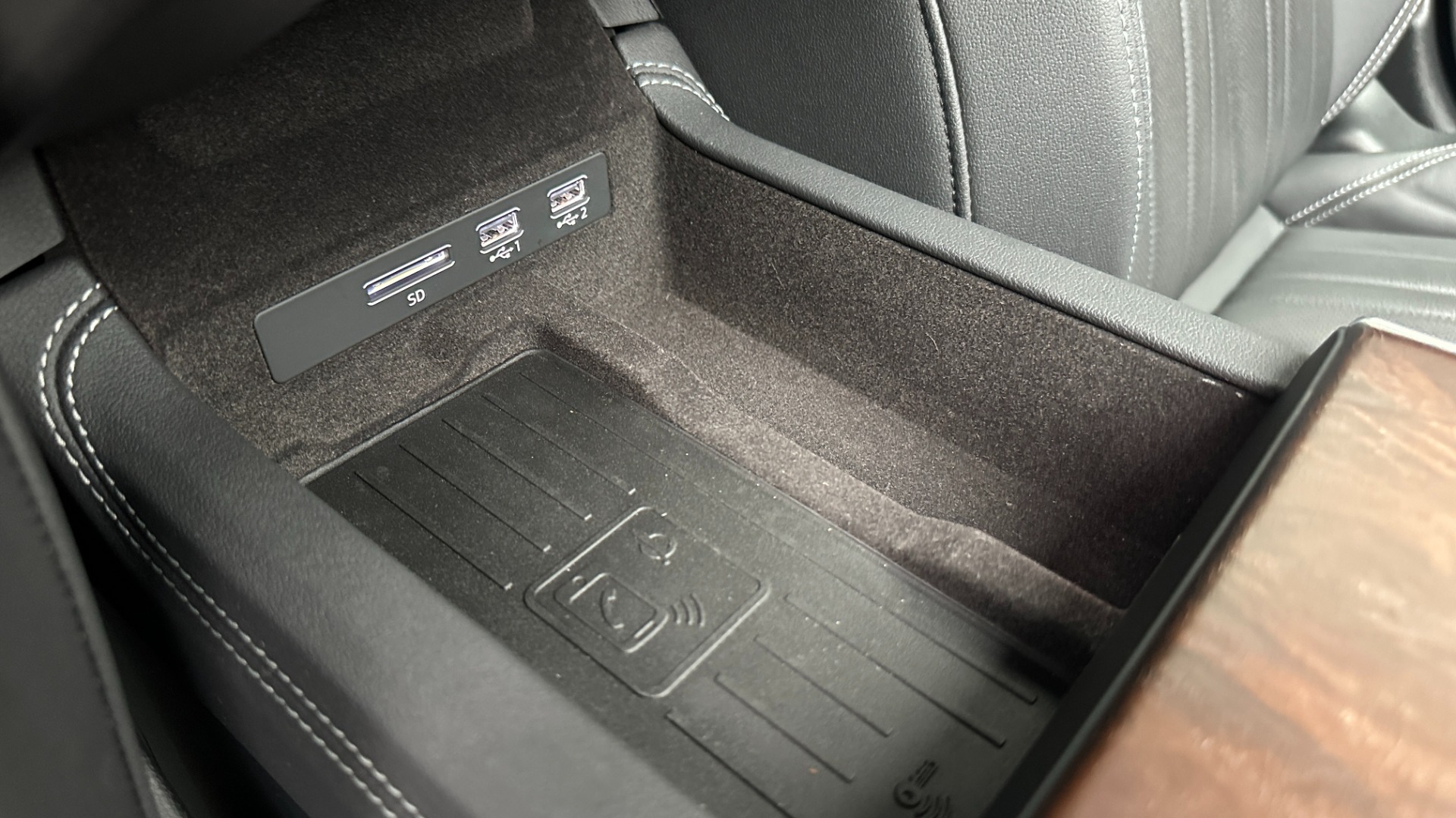 Used 2020 Audi A6 PRESTIGE / BLACK OPTIC PKG / ADAPTIVE CRUISE / AUDI BEAM RINGS for sale Sold at Formula Imports in Charlotte NC 28227 30